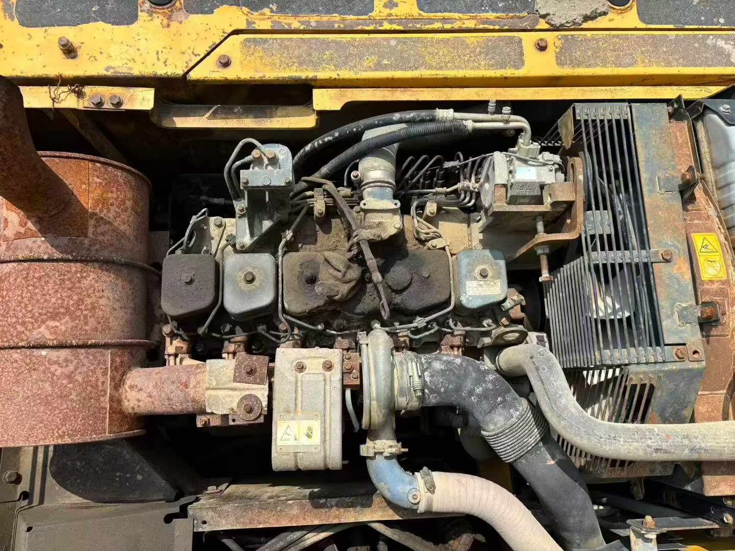 Buy Komatsu PC200-7 Used Excavator / 5