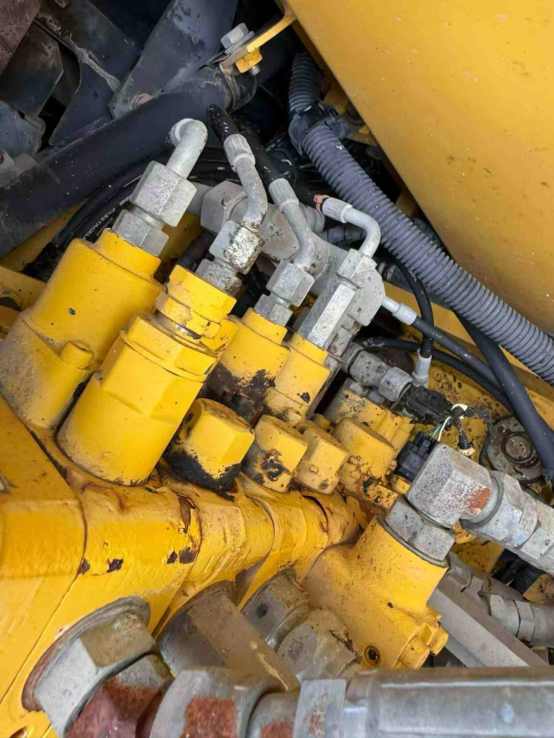 Buy Komatsu PC120-8 Used Excavator / 7