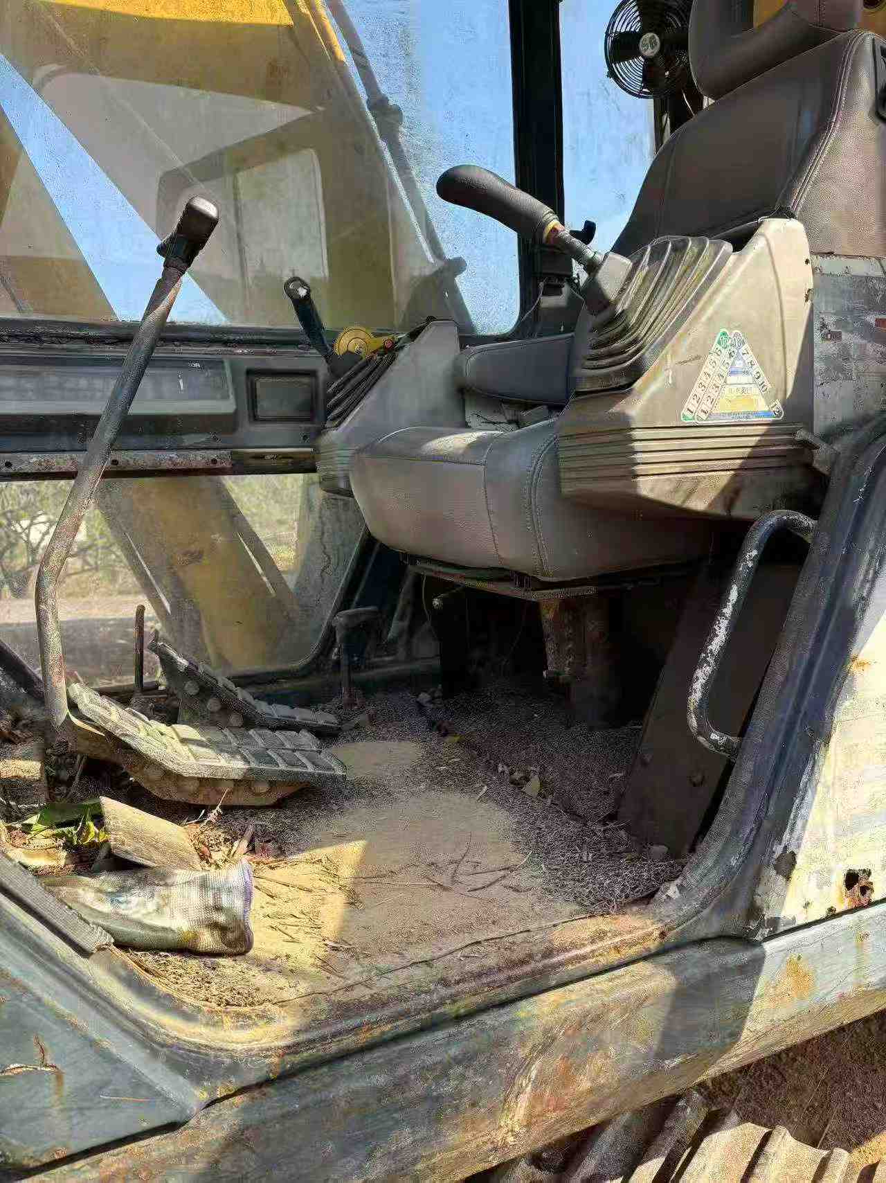 Buy Sumitomo S265F2 Used Excavator / 5