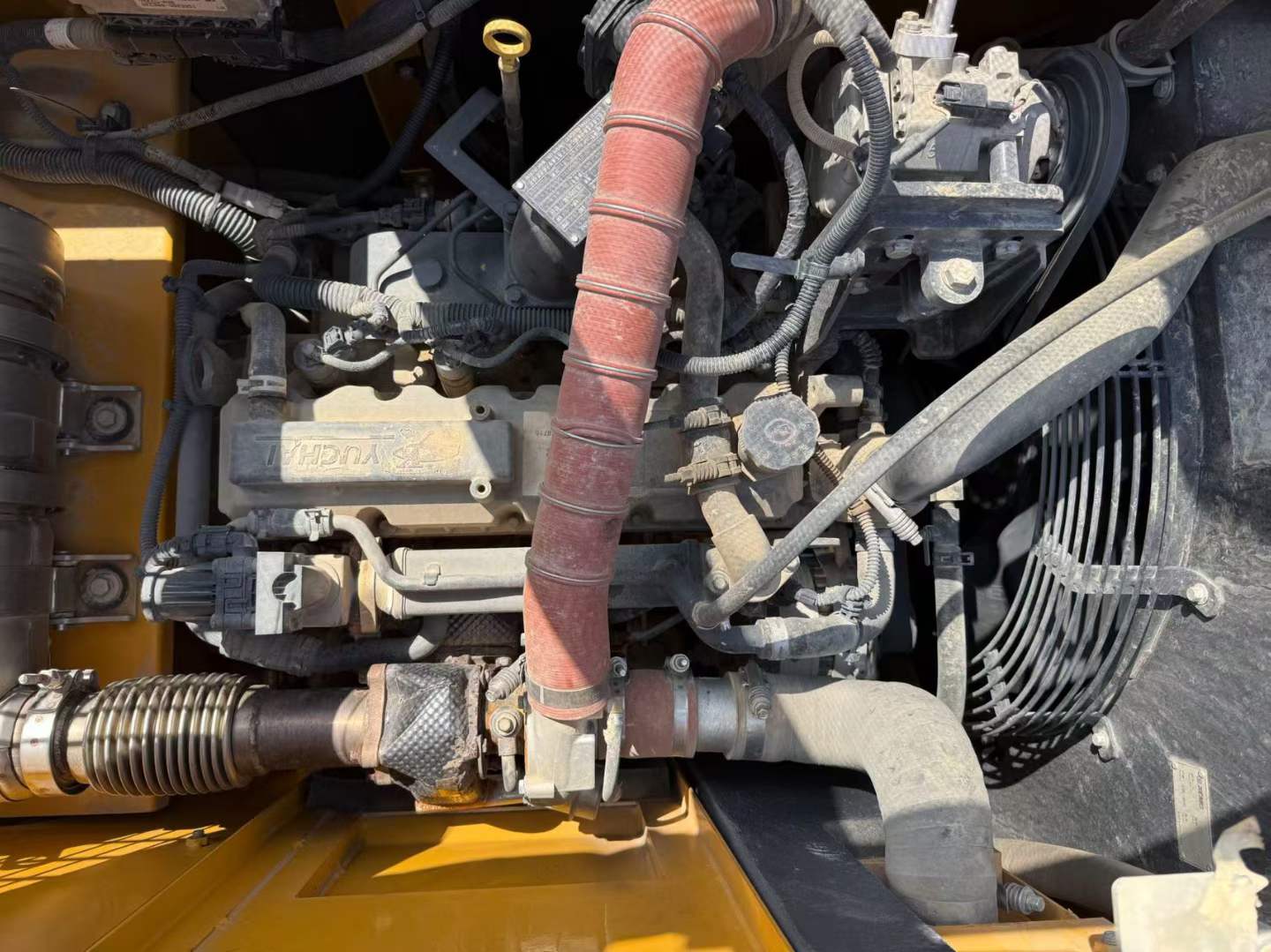 Buy XCMG XE135B Used Excavator / 5