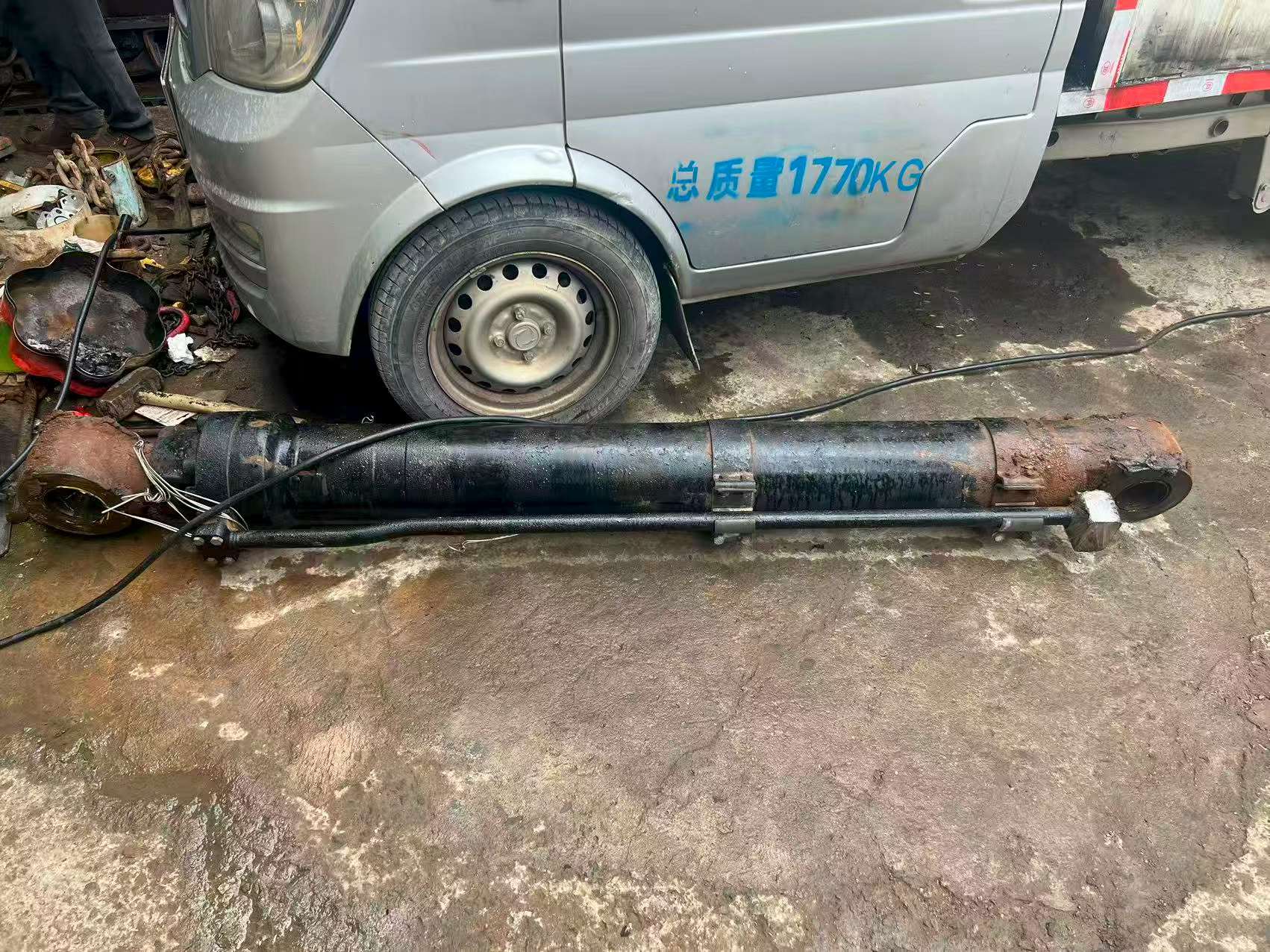 Buy Caterpillar 349E Used Excavator / 4