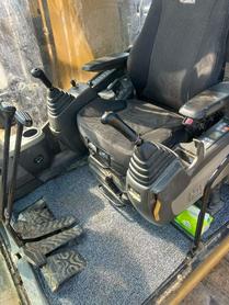 Buy Caterpillar 323D2L Used Excavator / 3 Buy Caterpillar 323D2L Used Excavator / 3