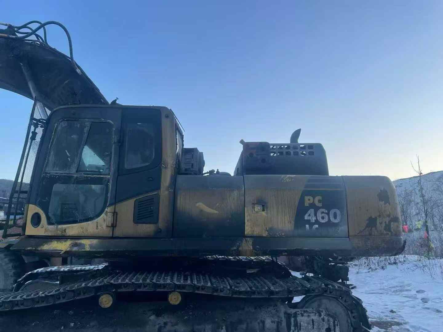 Buy Komatsu PC460LC-8 Used Excavator / 3