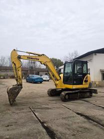 Buy Komatsu PC56-7 Used Excavator / 2 Buy Komatsu PC56-7 Used Excavator / 2