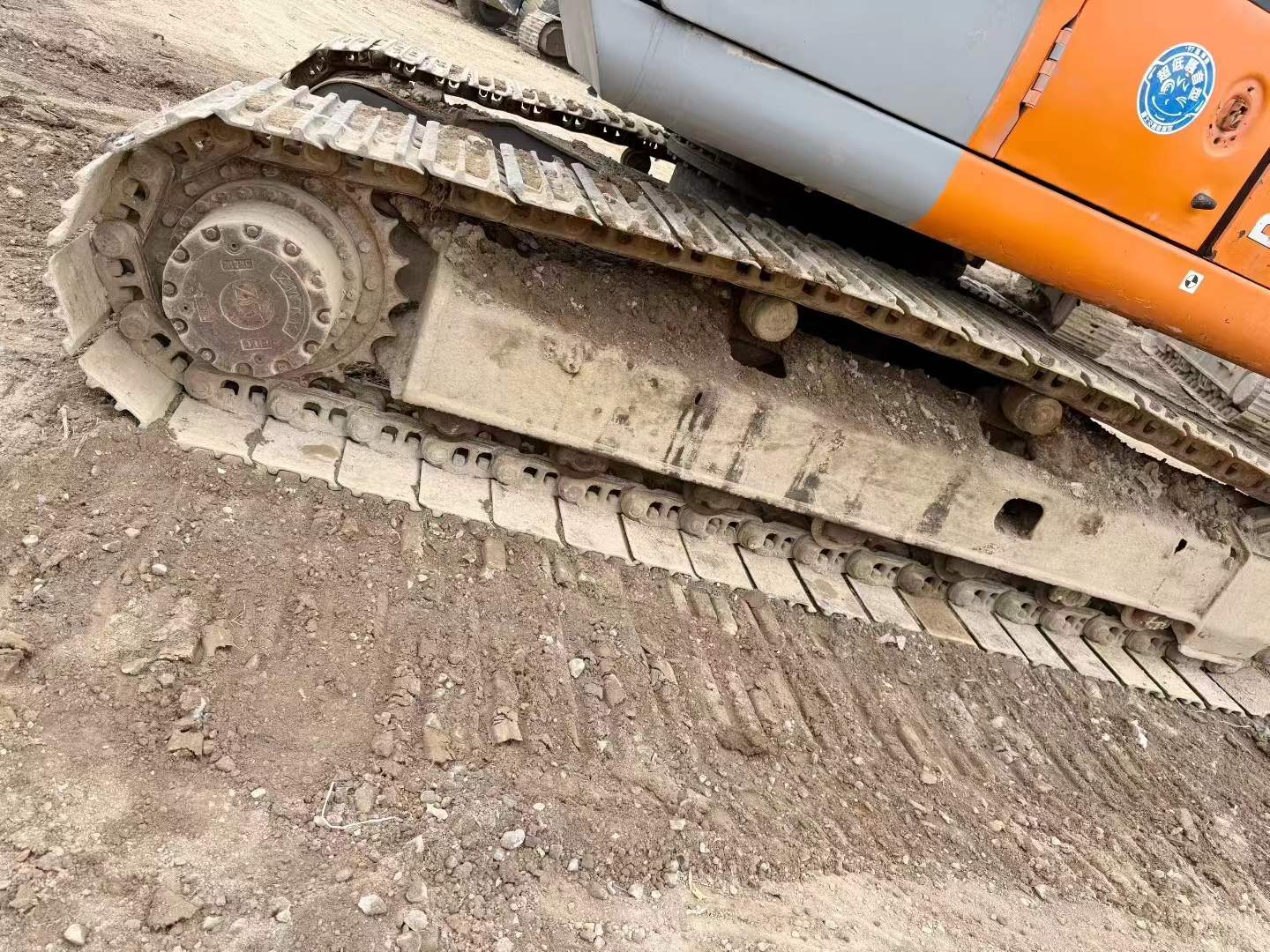 Buy Hitachi ZX200-6 Used Excavator / 4