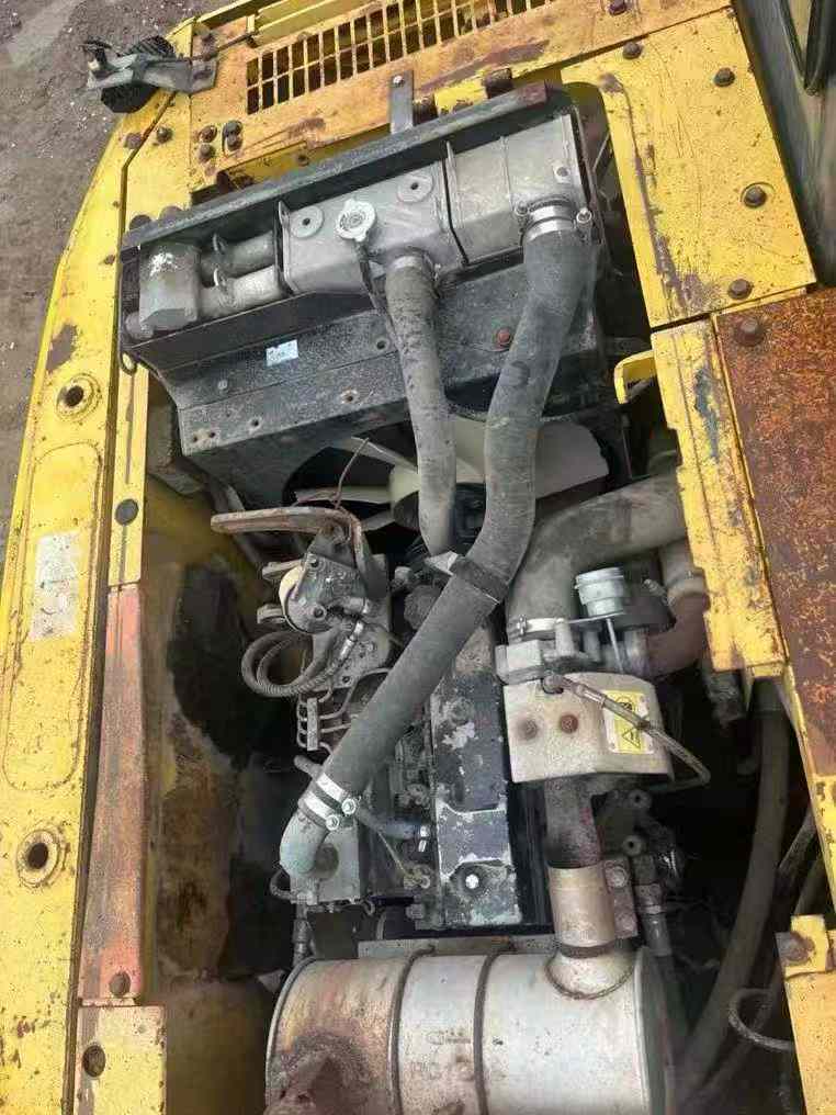 Buy Komatsu PC130-7 Used Excavator / 6