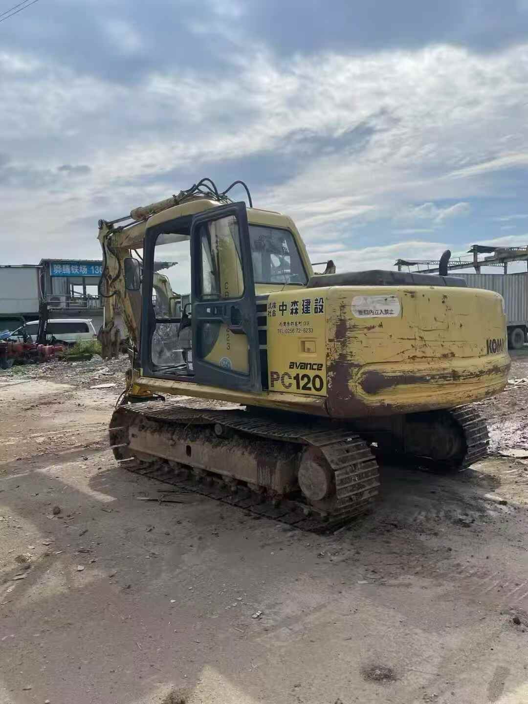 Buy Komatsu PC120 Used Excavator / 3