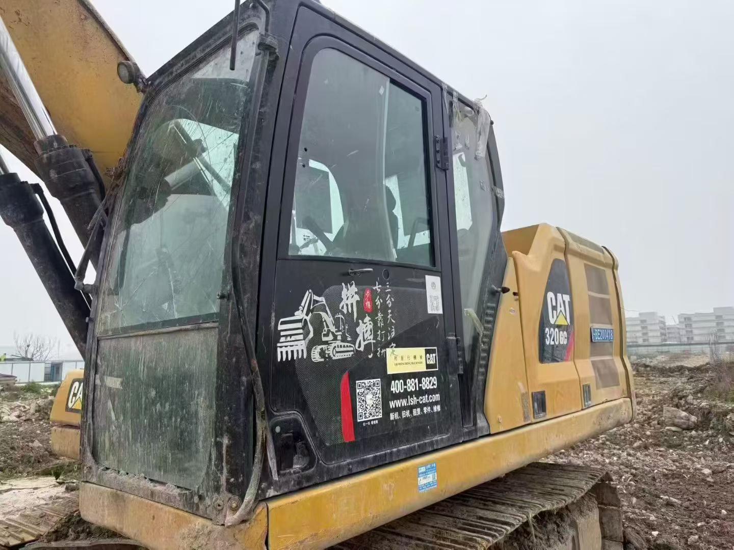 Buy Caterpillar 320A Used Excavator / 3