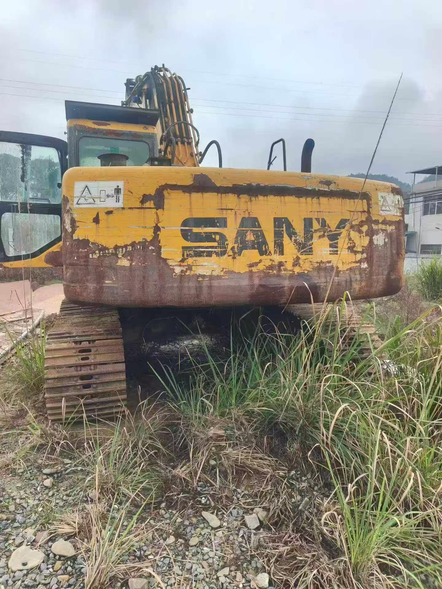 Buy Sany SY215C Used Excavator / 4