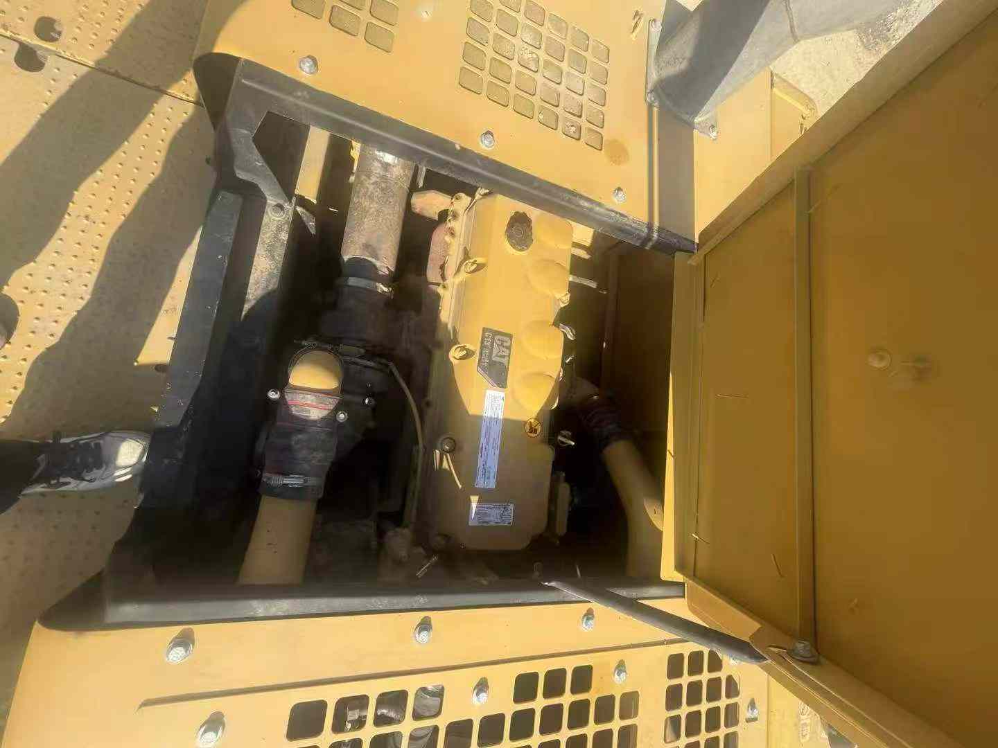 Buy Caterpillar 349E Used Excavator / 4