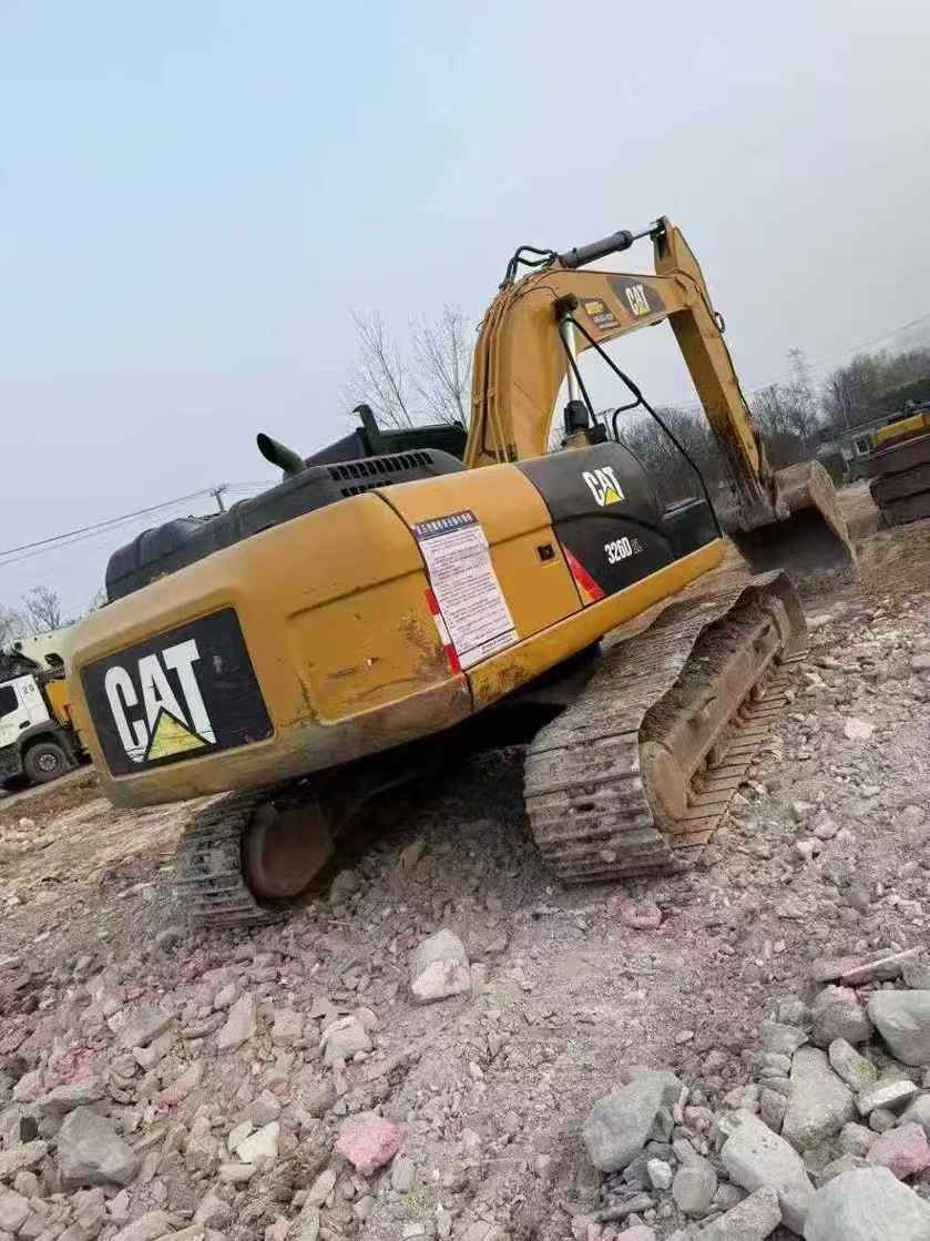 Купить Подержанный Экскаватор Caterpillar 326DL / 4