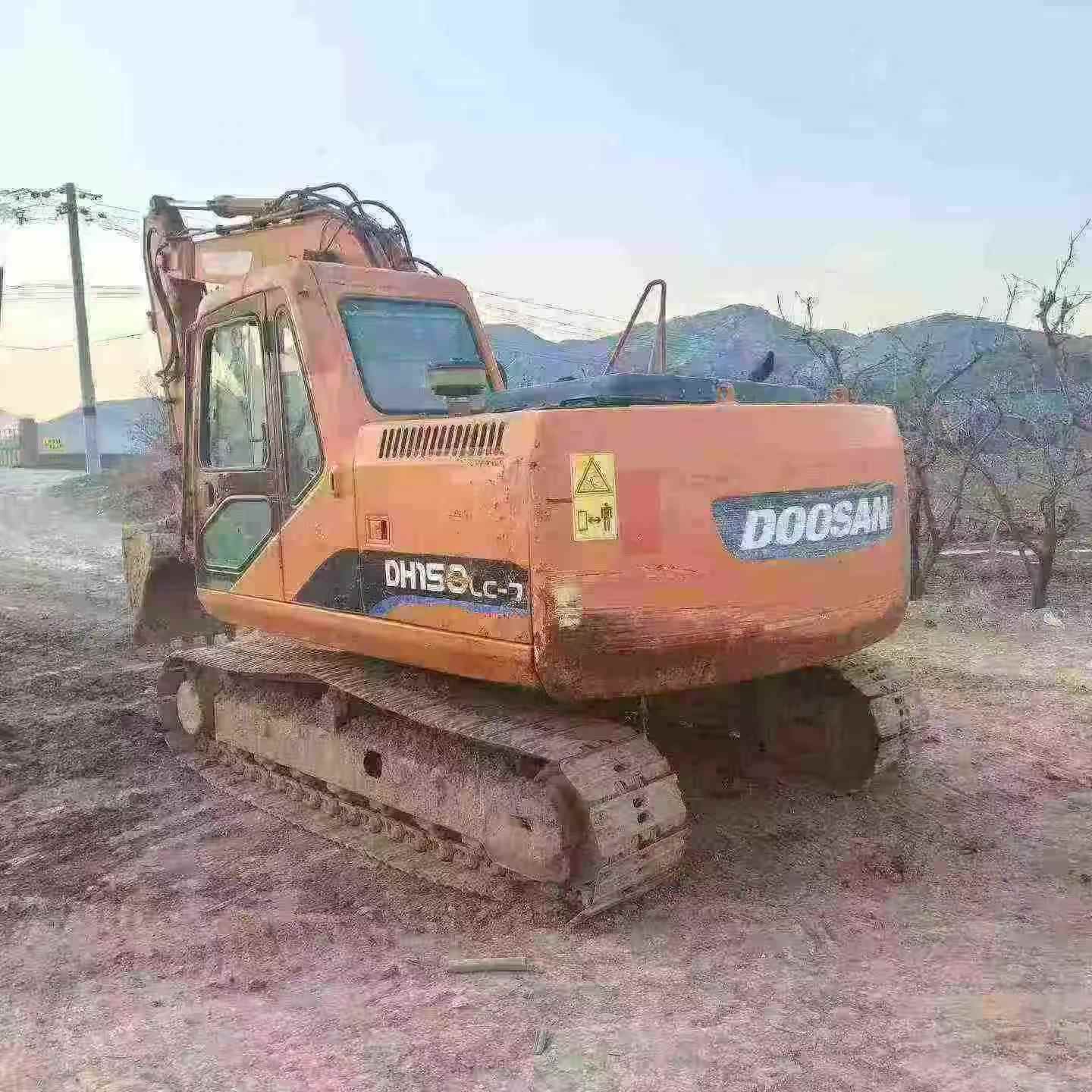 Buy Doosan DH150-7 Used Excavator / 4