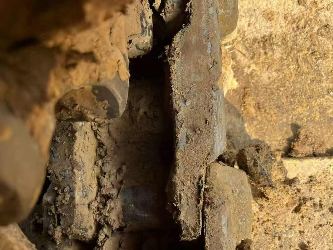 Buy Kobelco SK200 Used Excavator / 9