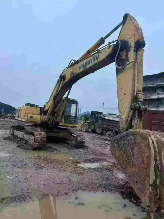 Buy Komatsu PC360-7 Used Excavator / 1