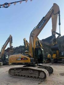 Buy Sany SY215C Used Excavator / 3 Buy Sany SY215C Used Excavator / 3