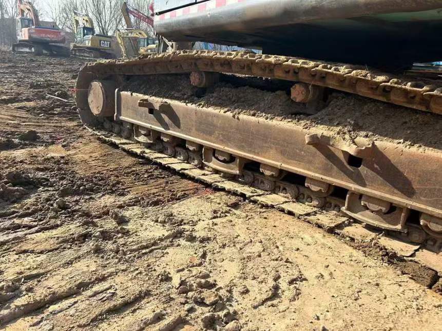 Buy Kobelco SK260 Used Excavator / 5