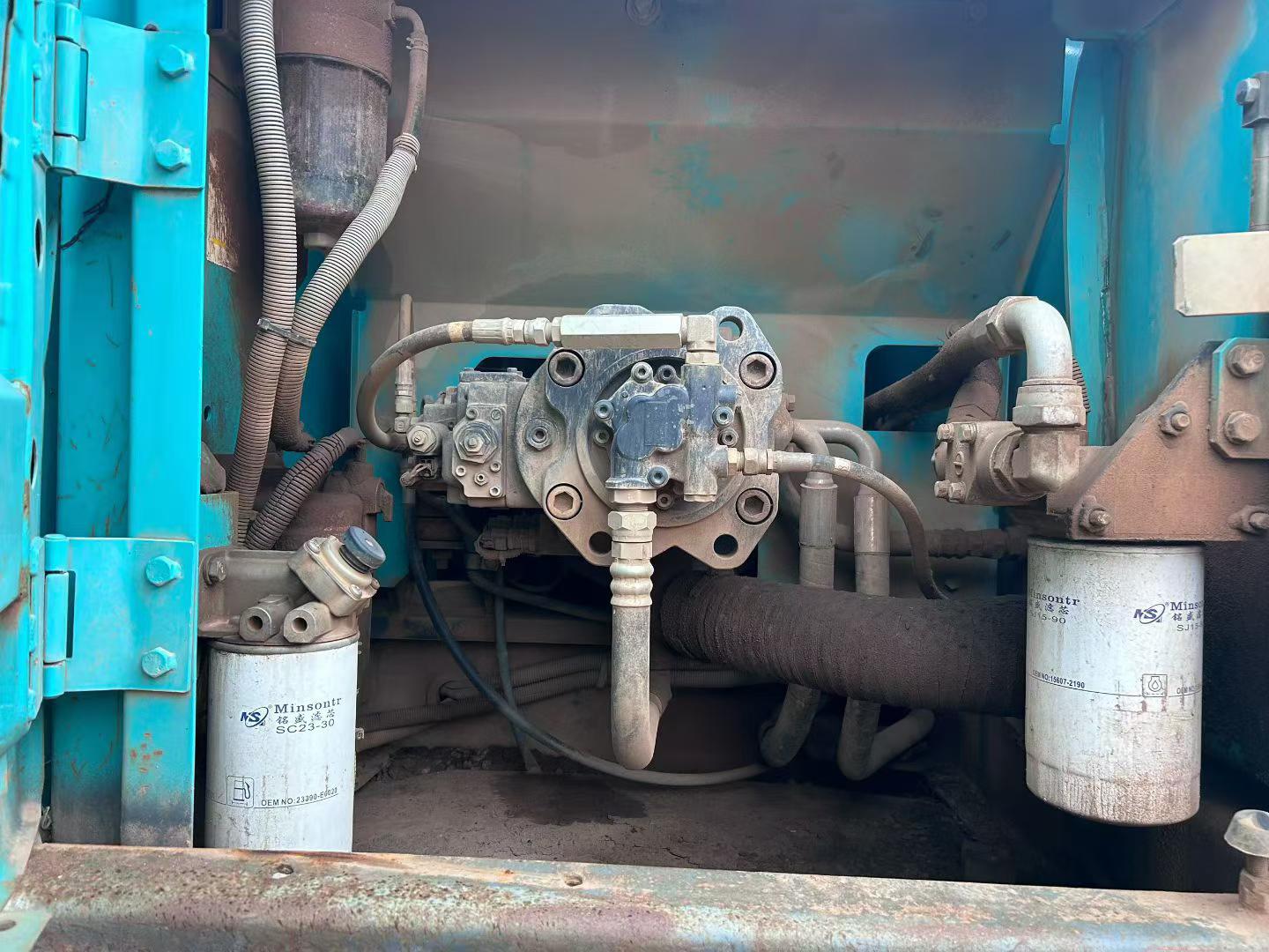 Buy Kobelco SK210-6 Used Excavator / 3