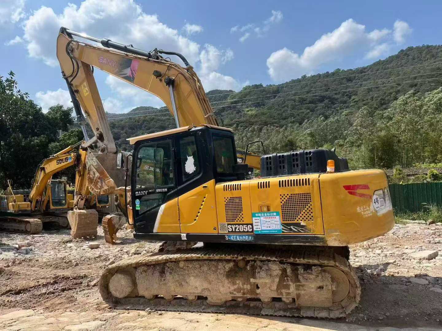 Buy Sany SY205C Used Excavator / 3