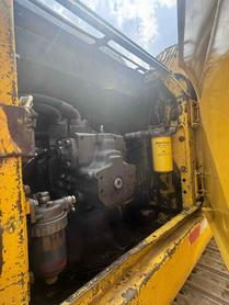 Buy Komatsu PC200-7 Used Excavator / 5 Buy Komatsu PC200-7 Used Excavator / 5