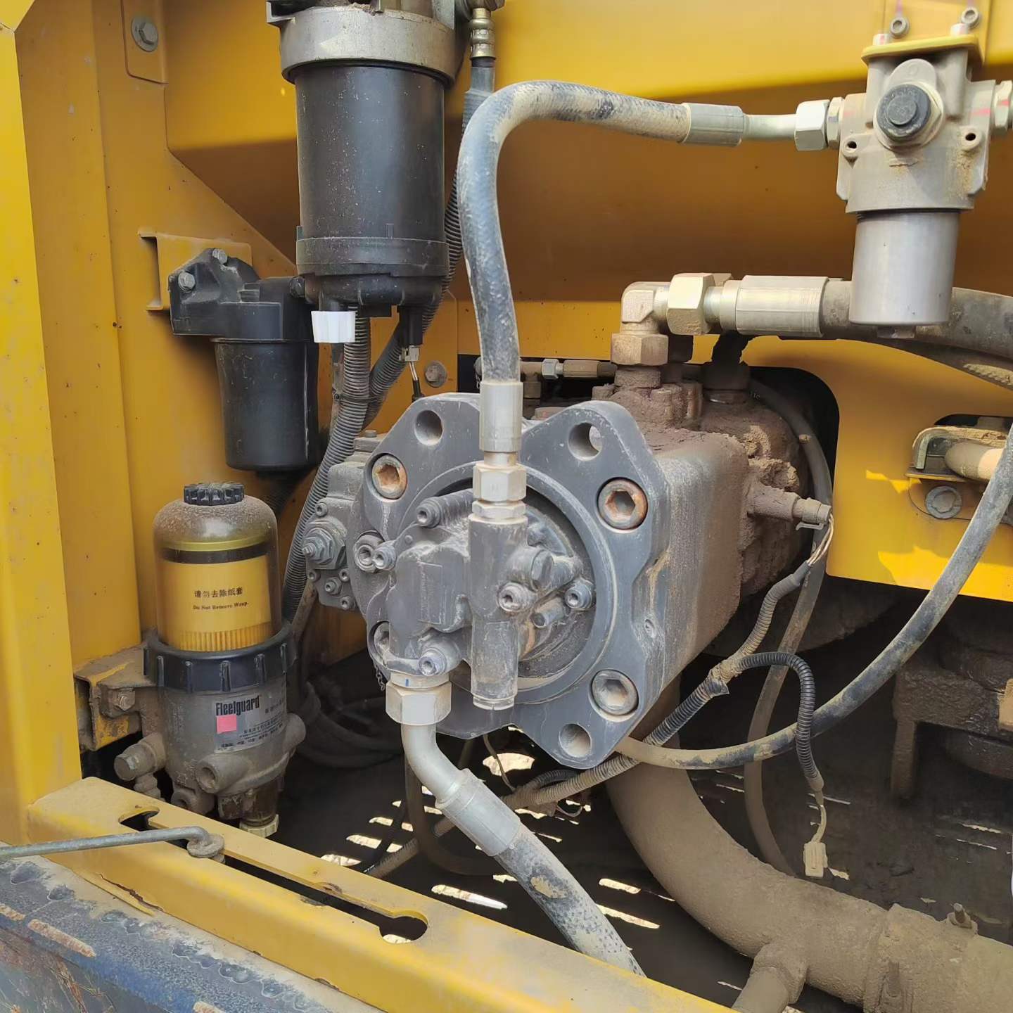 Buy XCMG XE205DA Used Excavator / 6