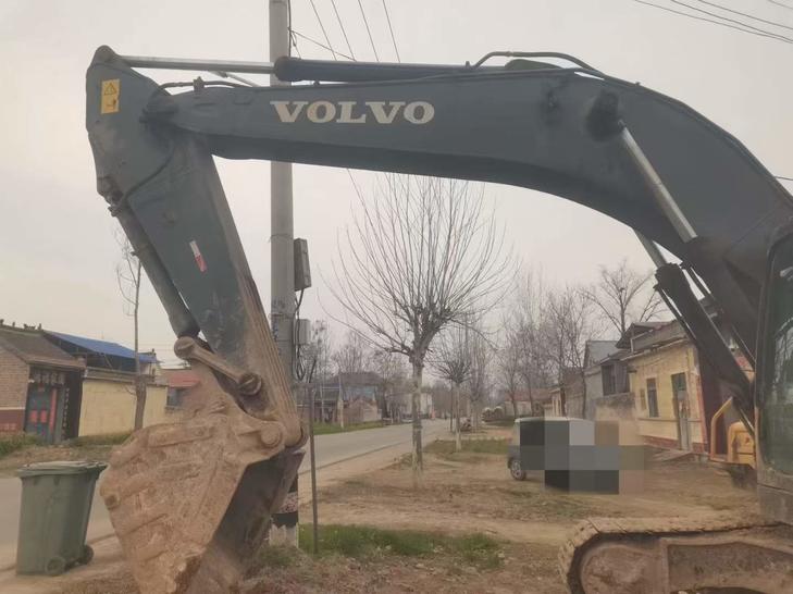 Buy Volvo EC290 Used Excavator / 1