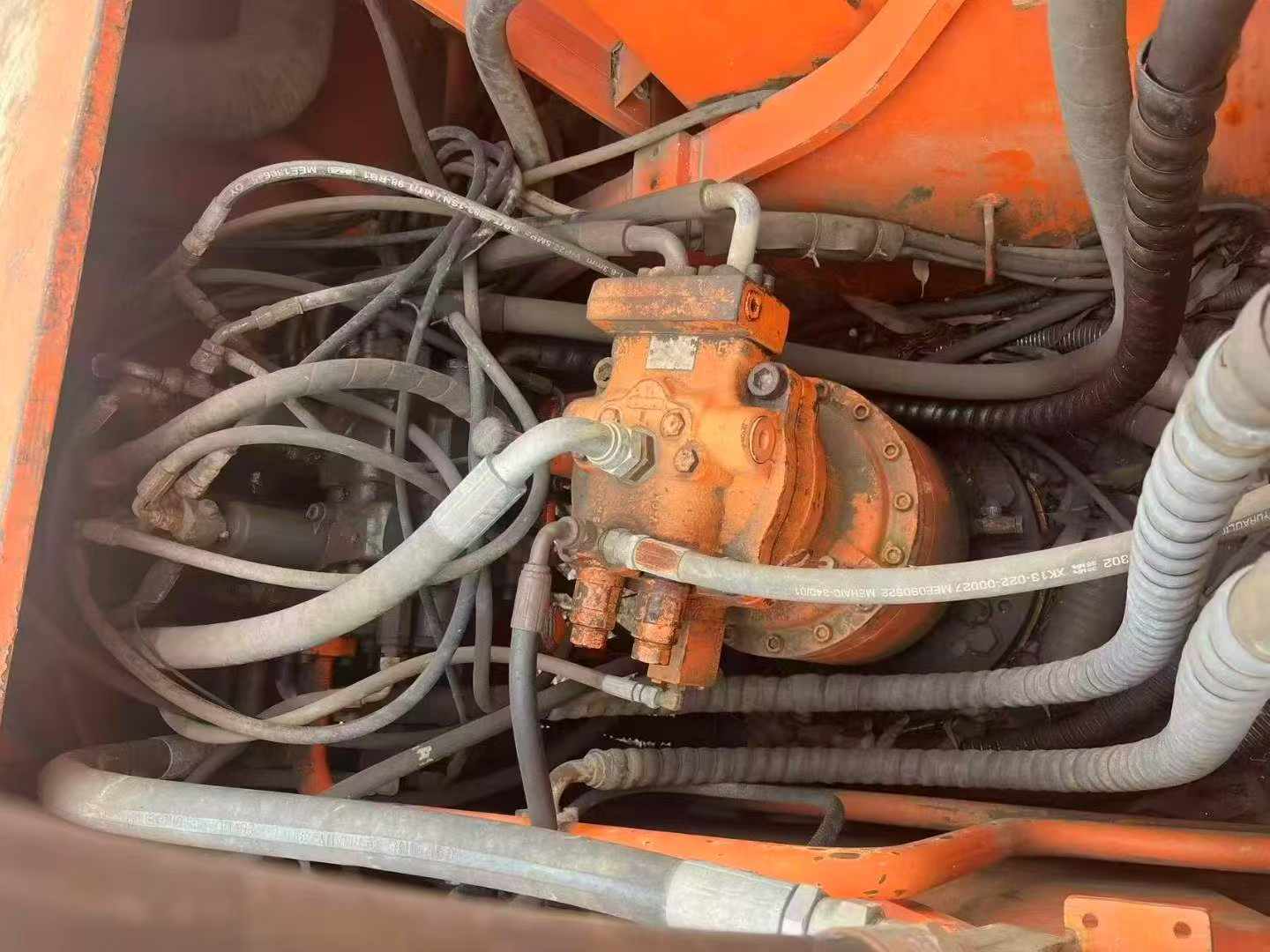 Buy Doosan DH215-7 Used Excavator / 6