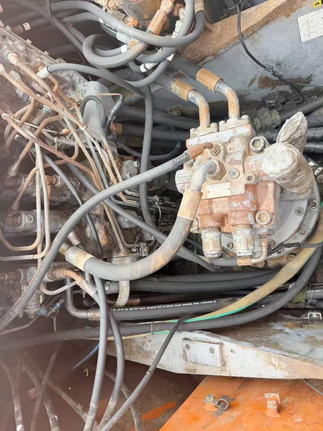 Buy Hitachi ZX200-6 Used Excavator / 6