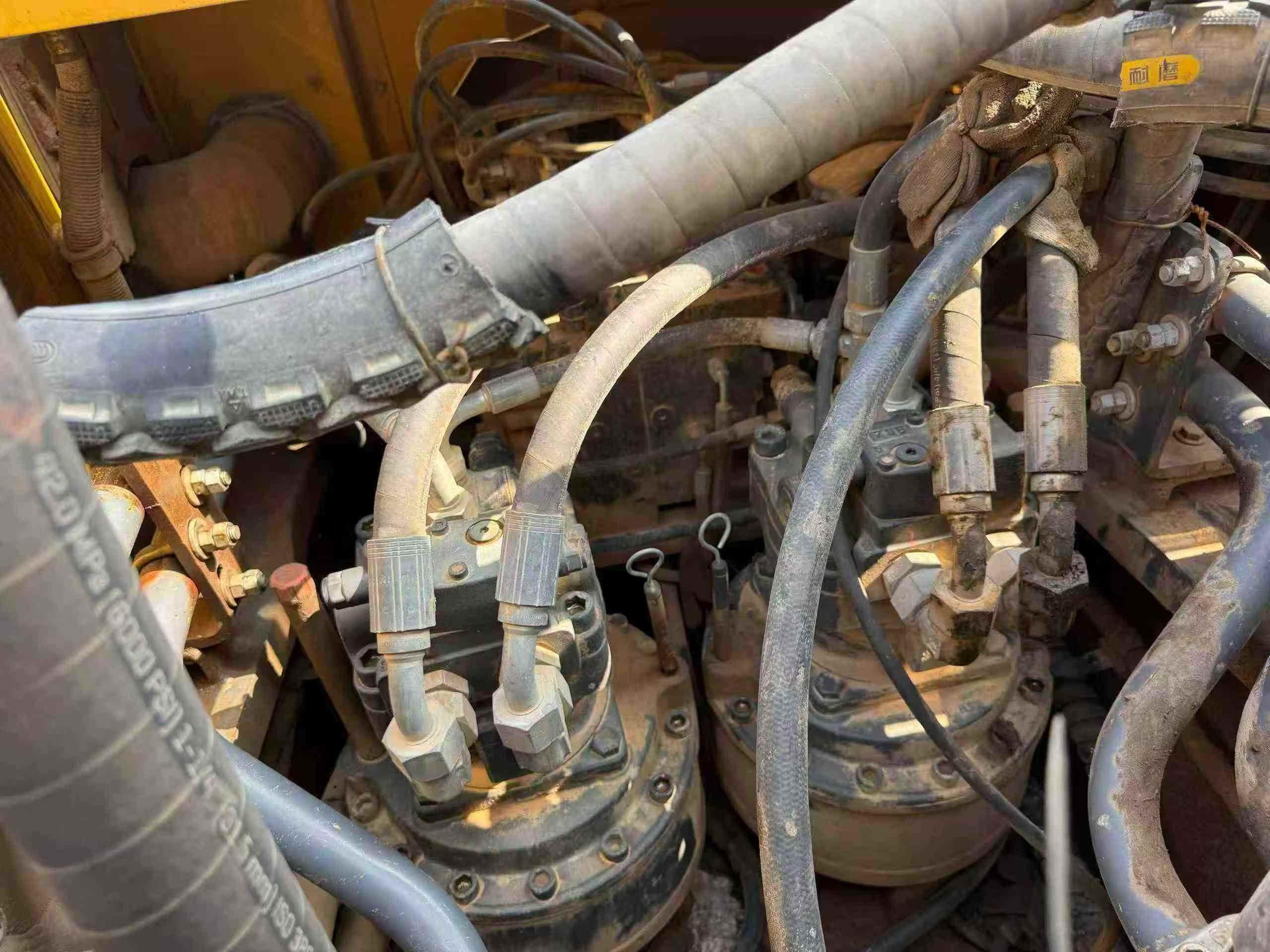 Buy XCMG XE470 Used Excavator / 5