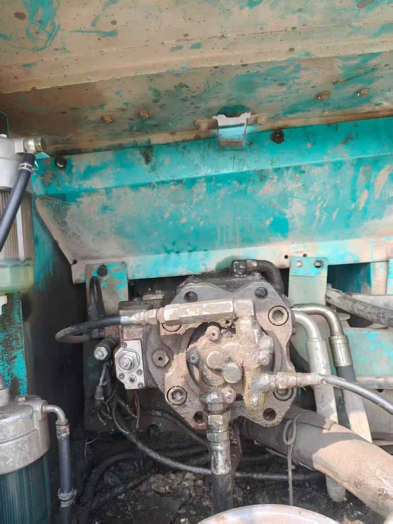 Buy Kobelco SK260 Used Excavator / 6