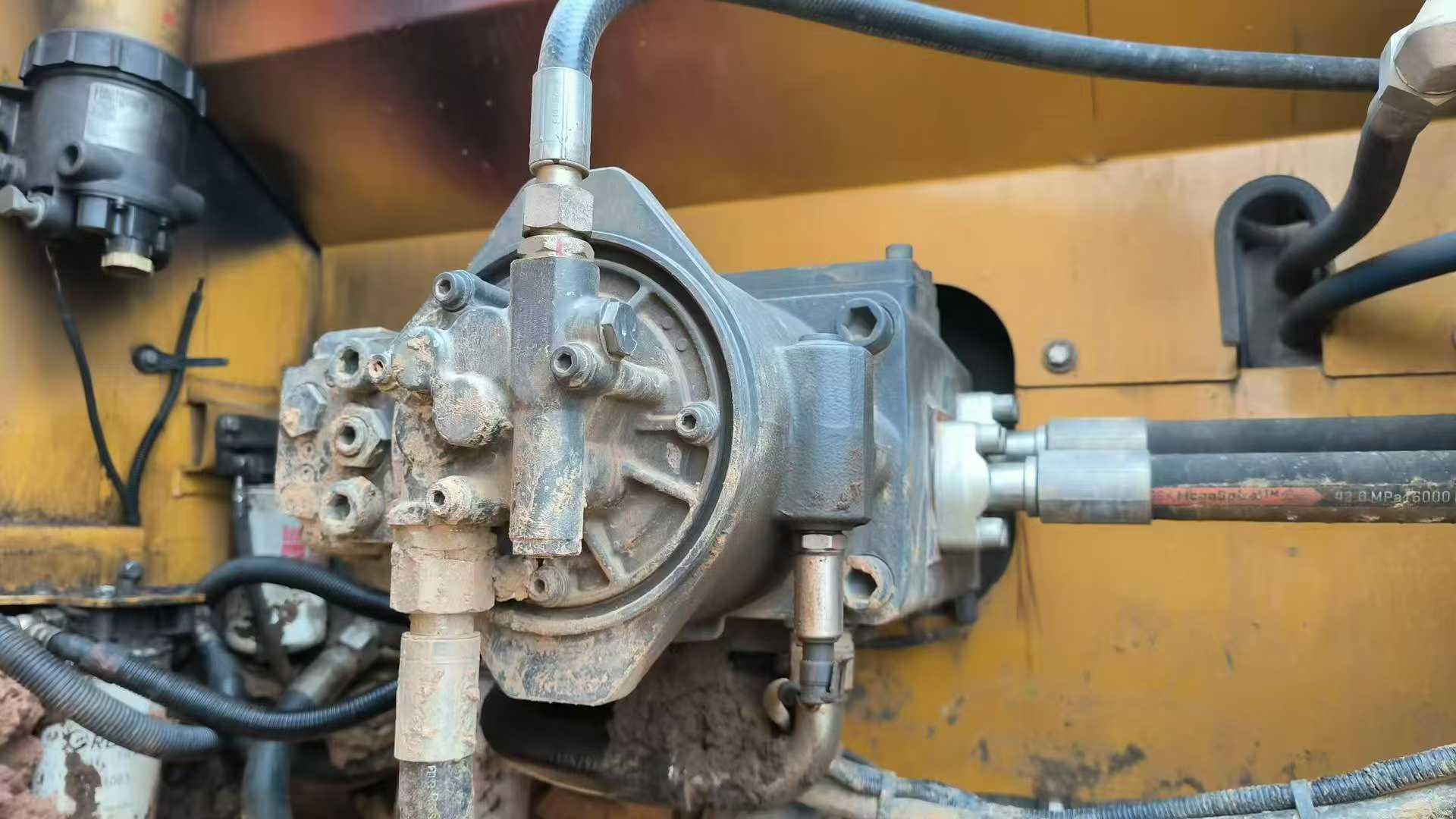 Buy XCMG XE380K Used Excavator / 6