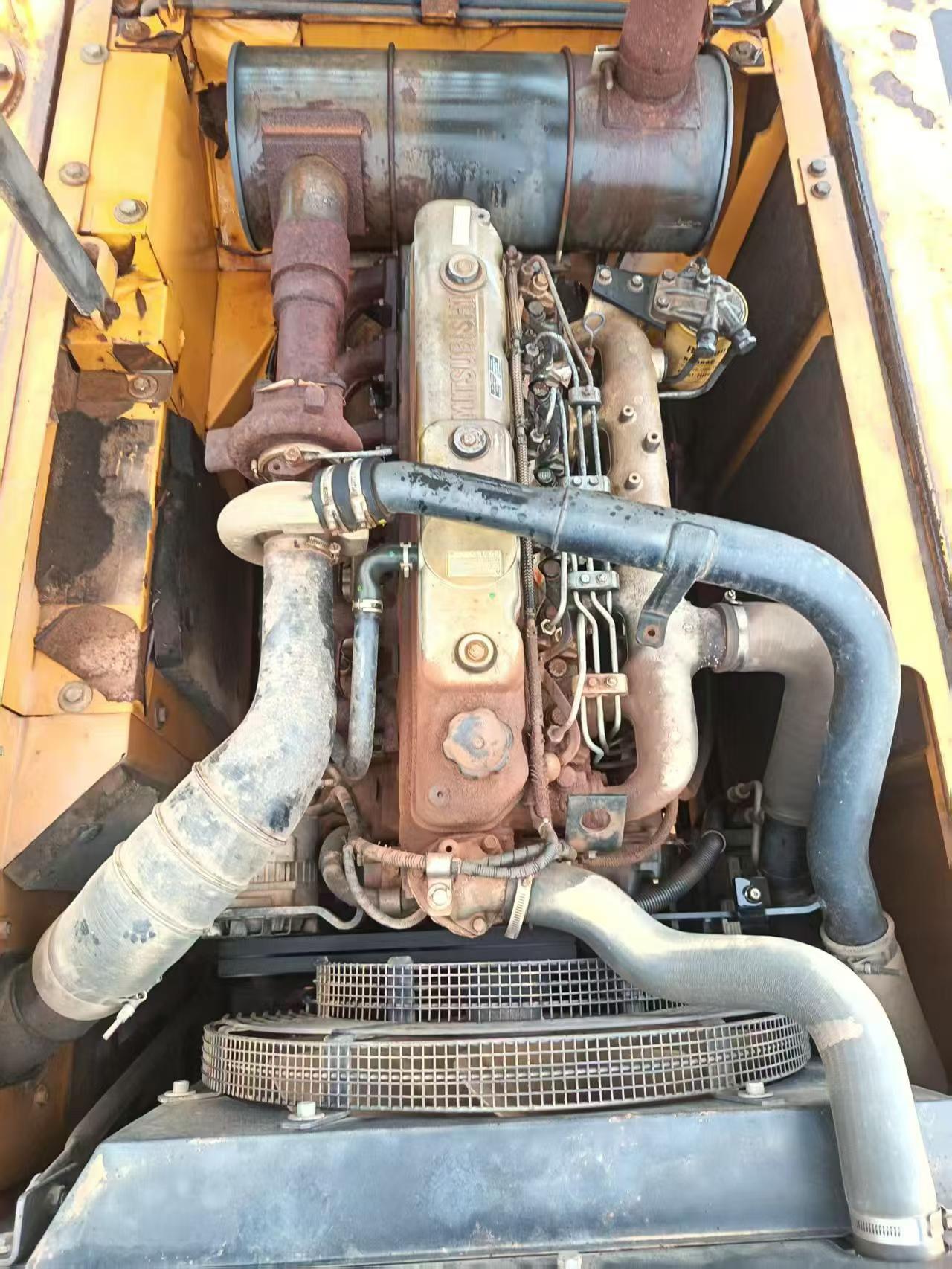 Buy Sany SY215C-8 Used Excavator / 2