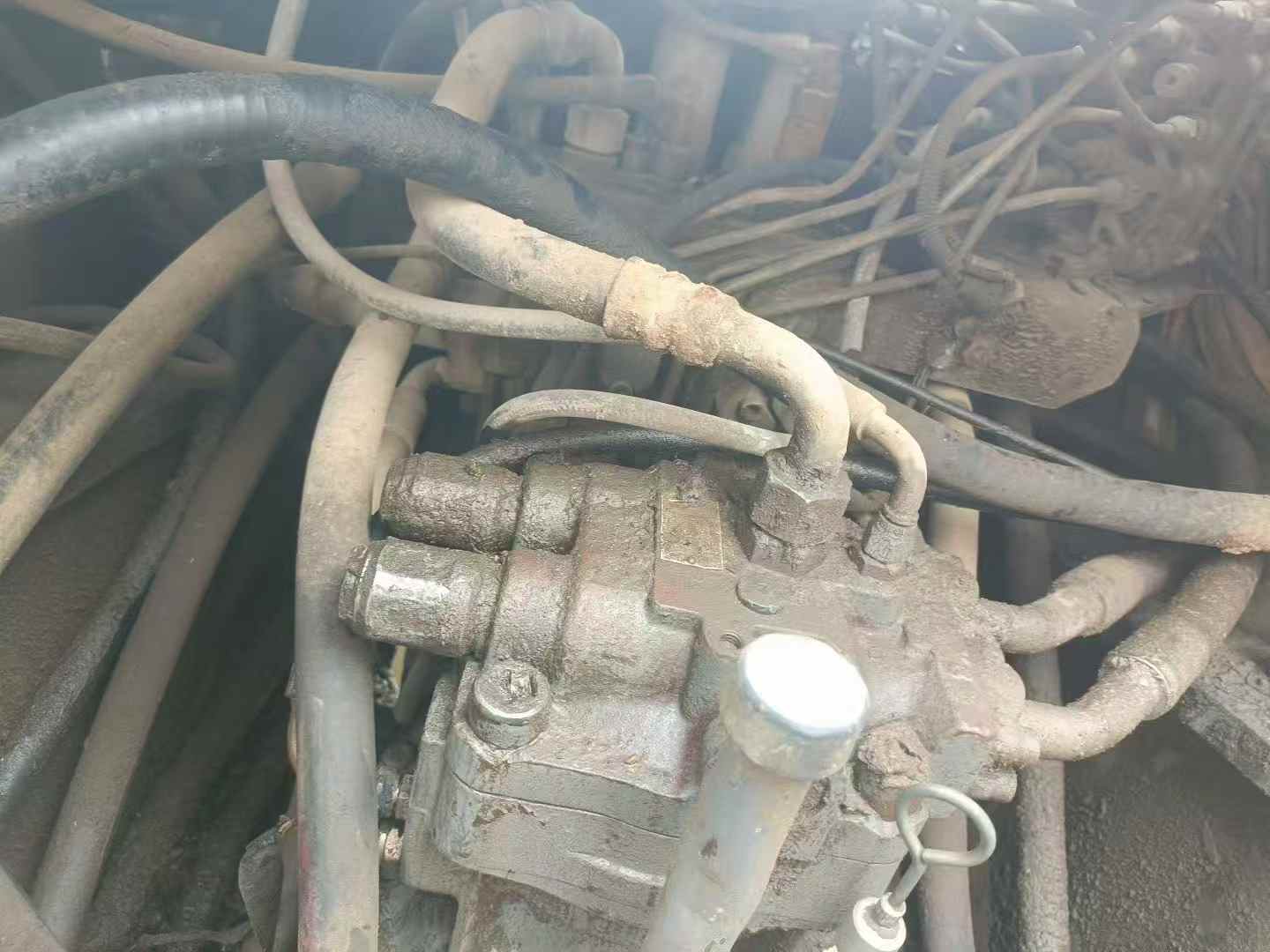 Buy Hitachi ZX200-6 Used Excavator / 4