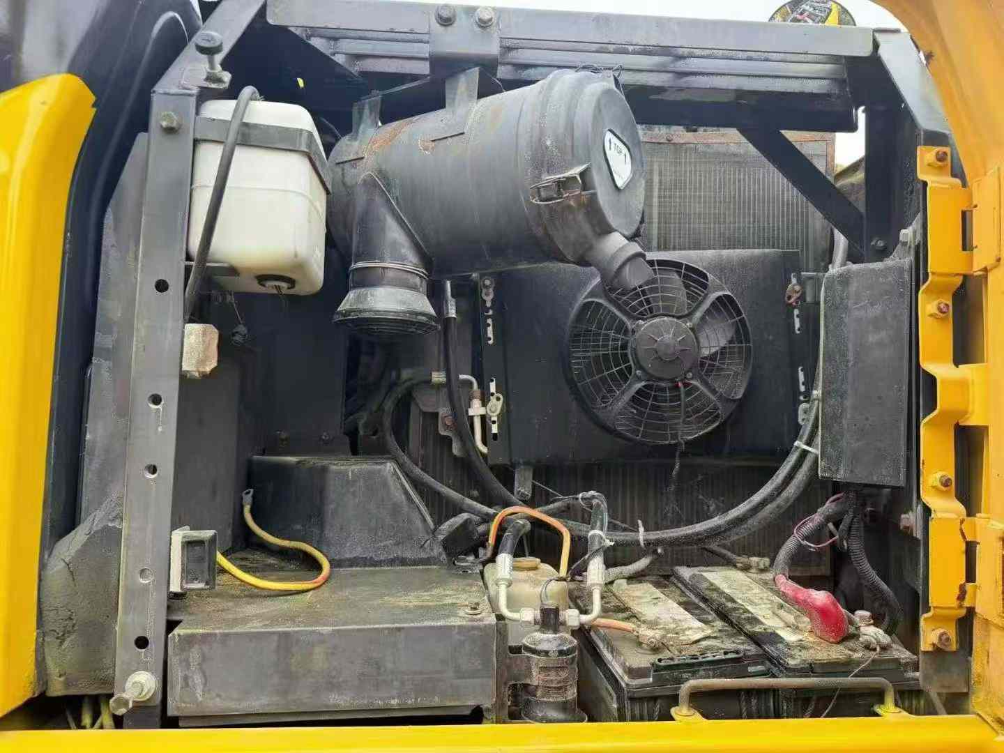 Buy Sumitomo SH130-3 Used Excavator / 5