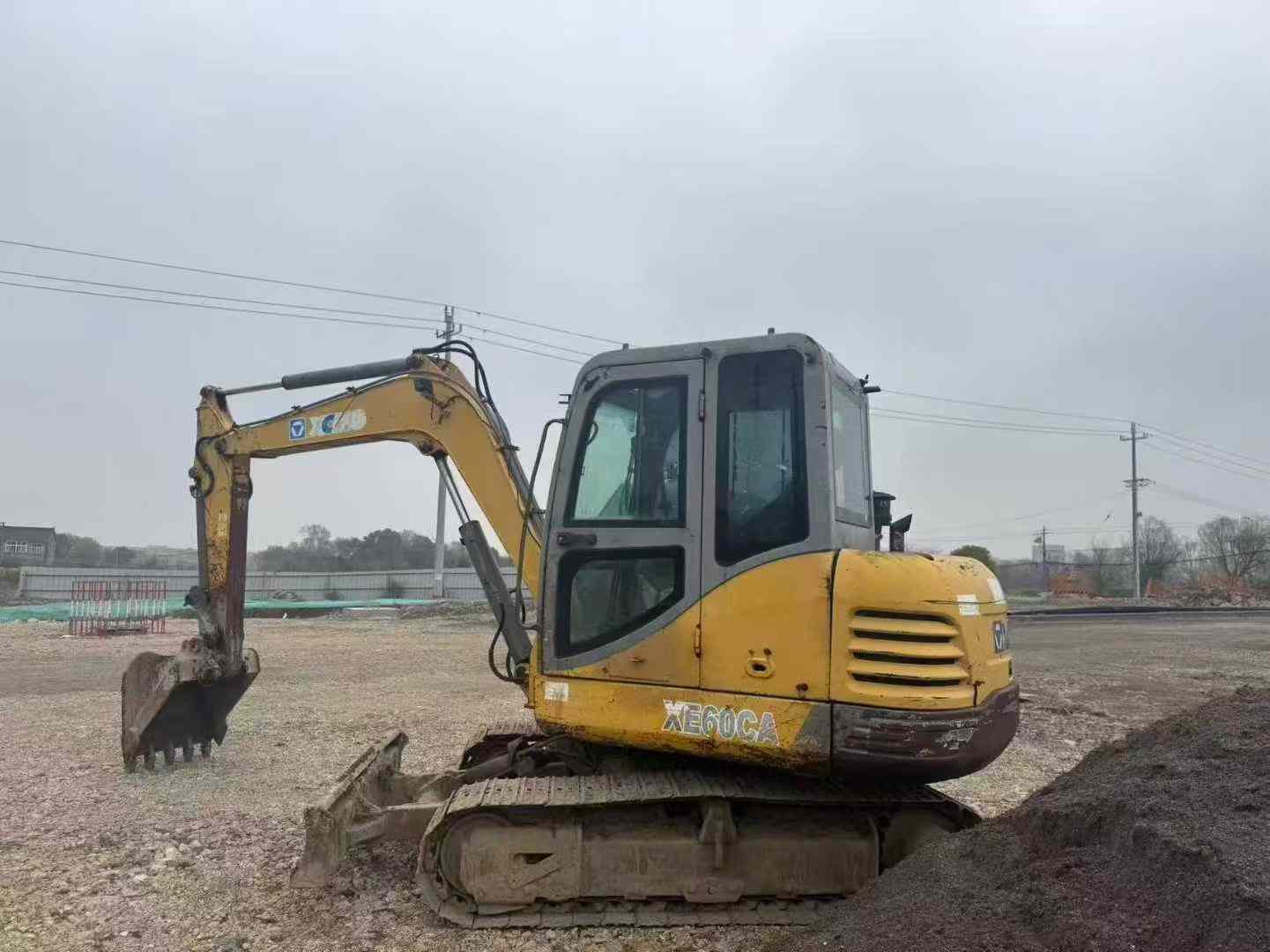 Buy XCMG XE60 Used Excavator / 2