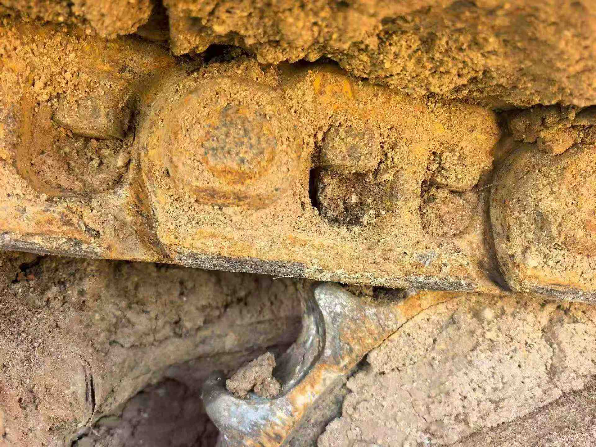 Buy Kobelco SK210 Used Excavator / 7