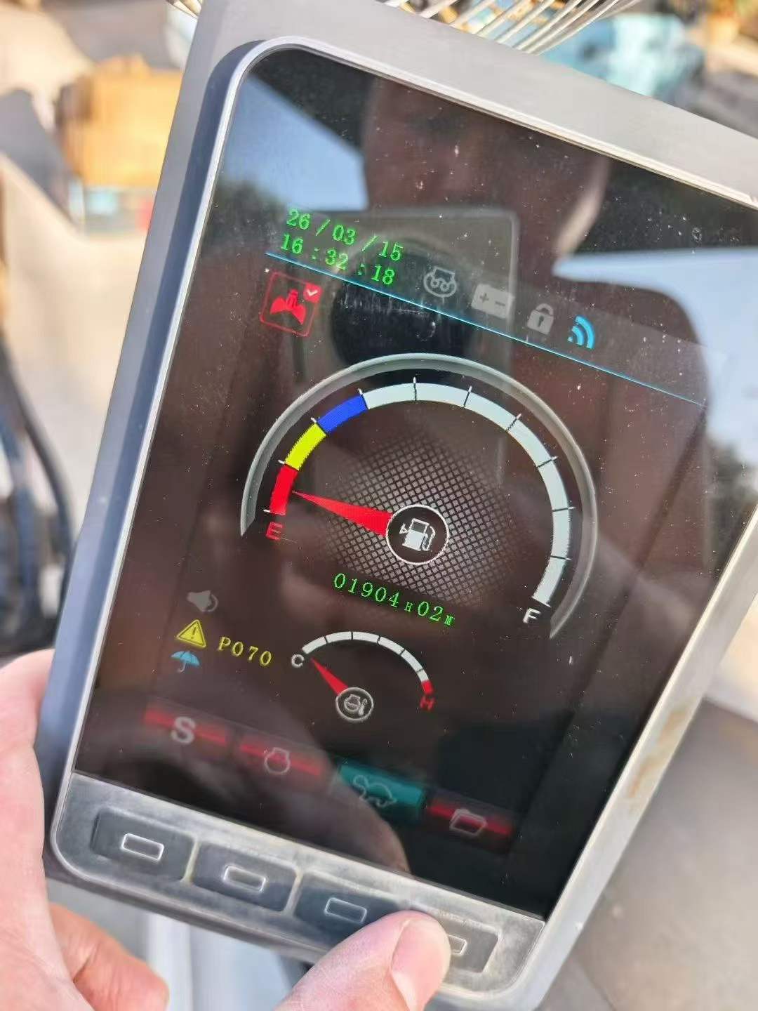 Buy Sany SY26U Used Excavator / 3