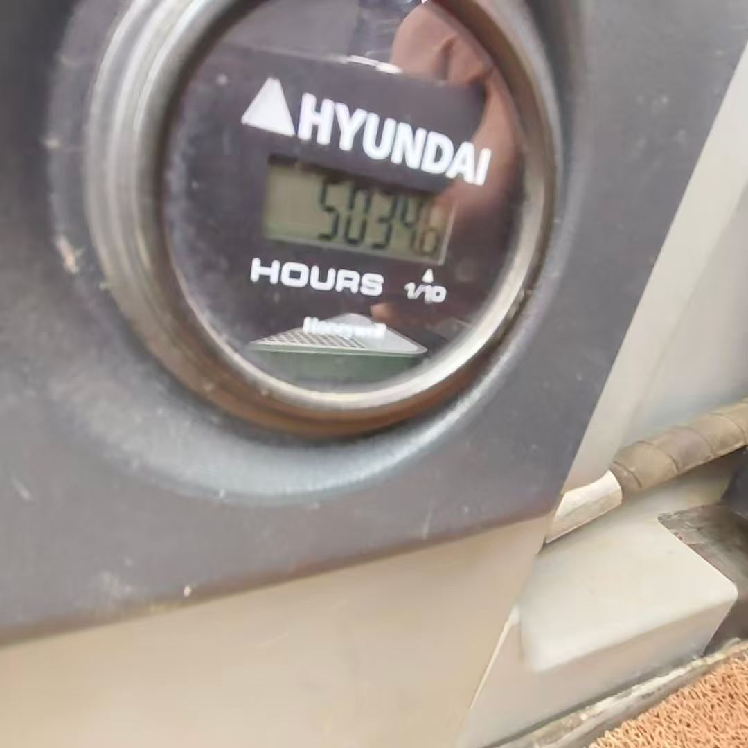 Buy Hyundai HX75 Used Excavator / 7