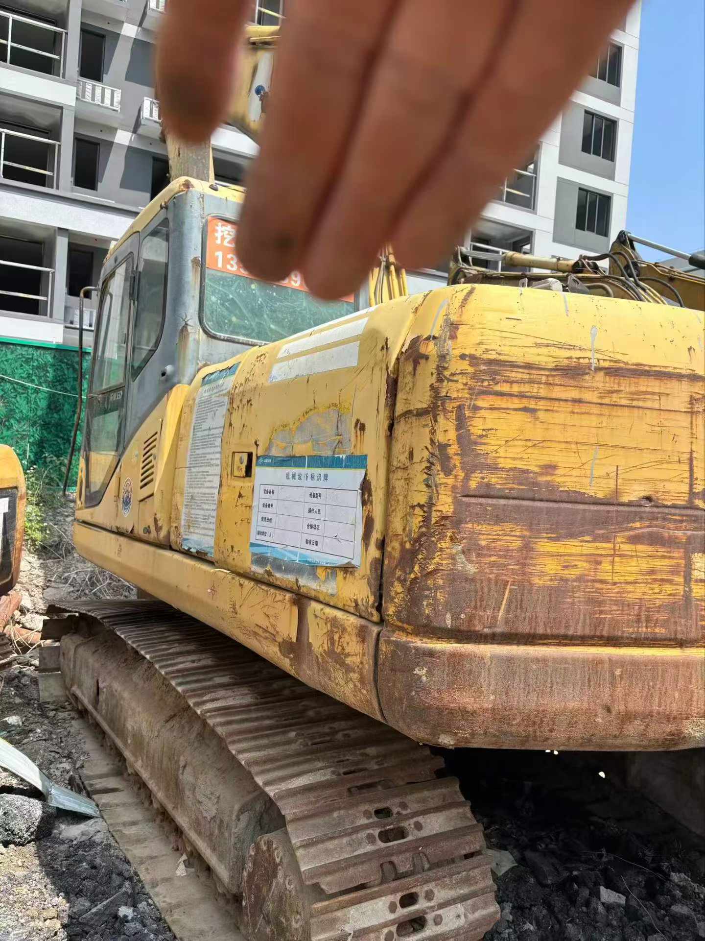 Buy Komatsu PC200-7 Used Excavator / 2