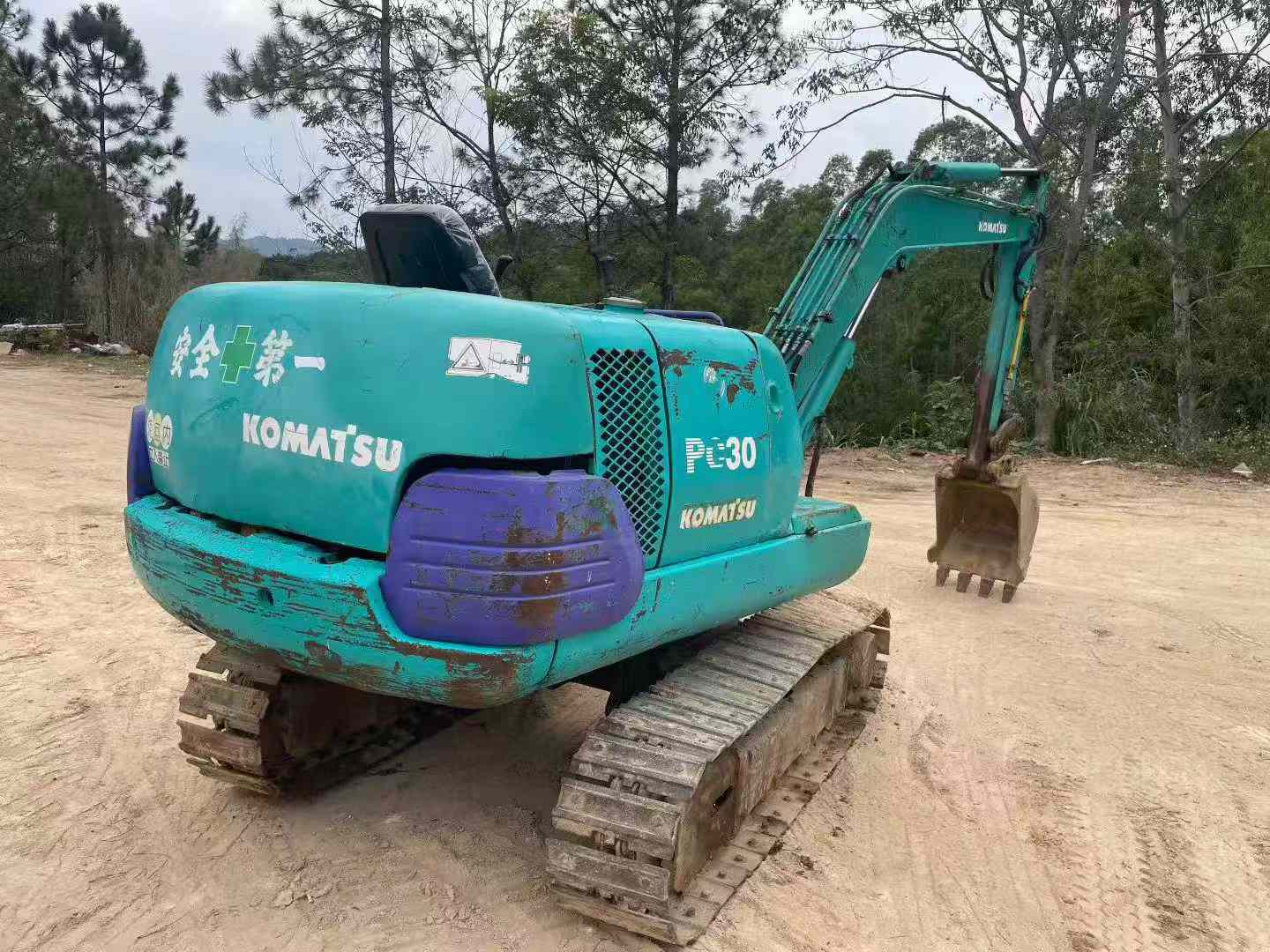 Buy Komatsu PC30-7 Used Excavator / 3