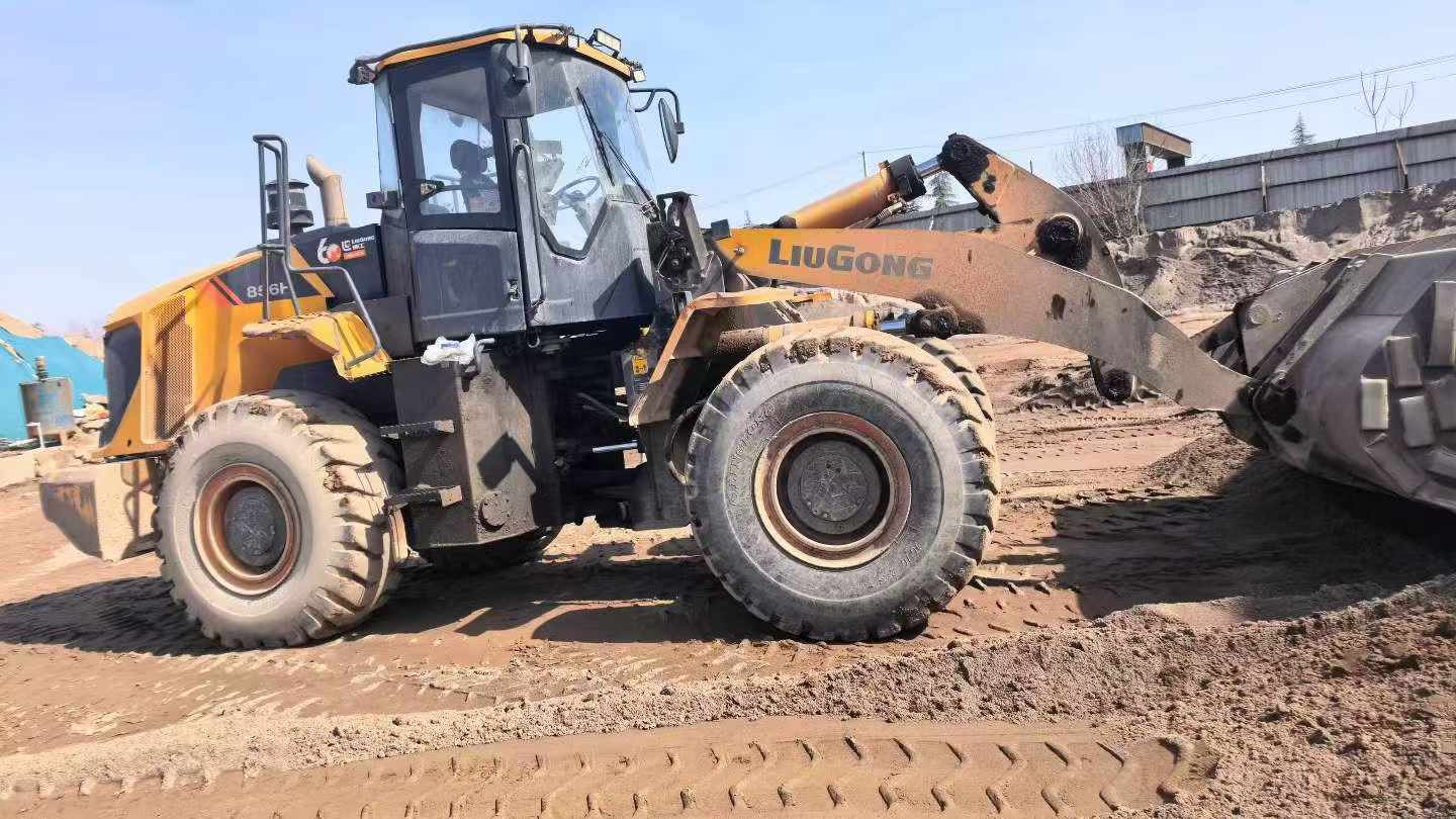 Buy LiuGong CLG856H Used Loader / 2