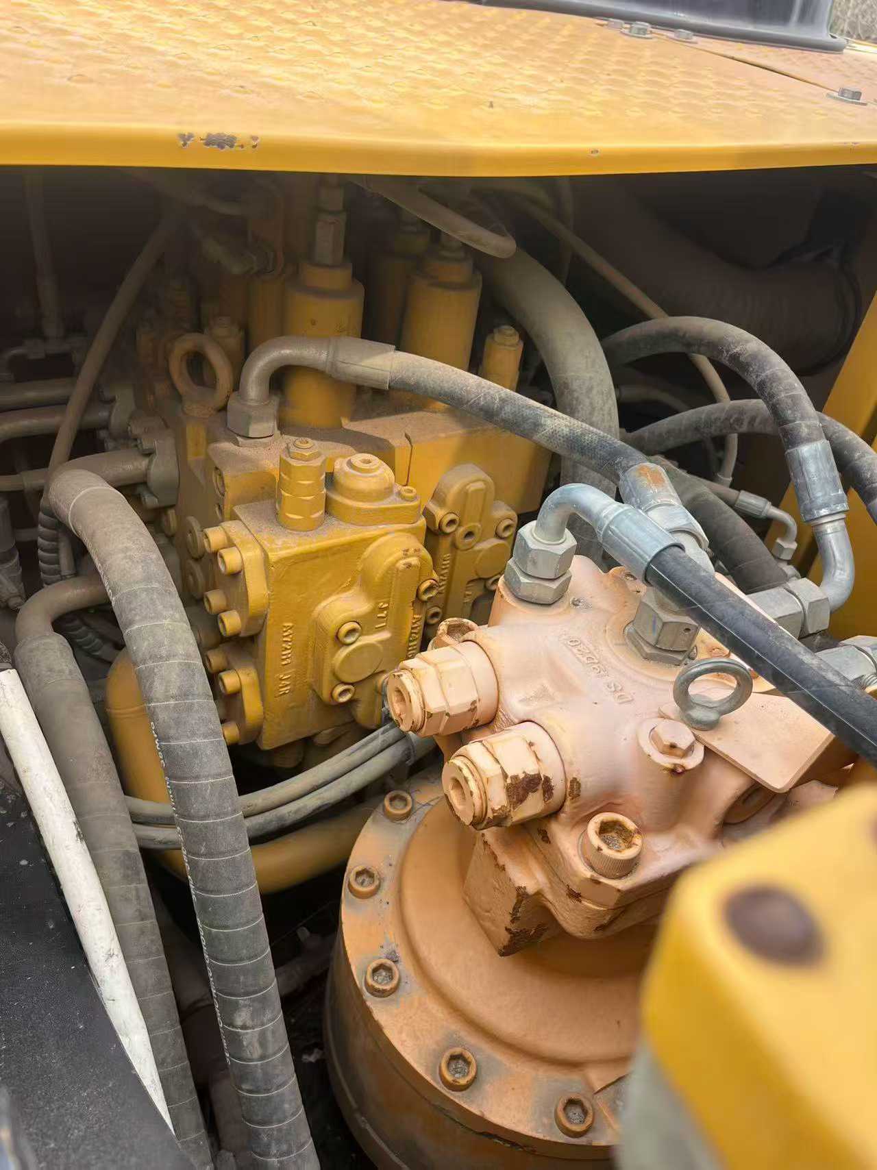 Buy Sany SY205C Used Excavator / 4