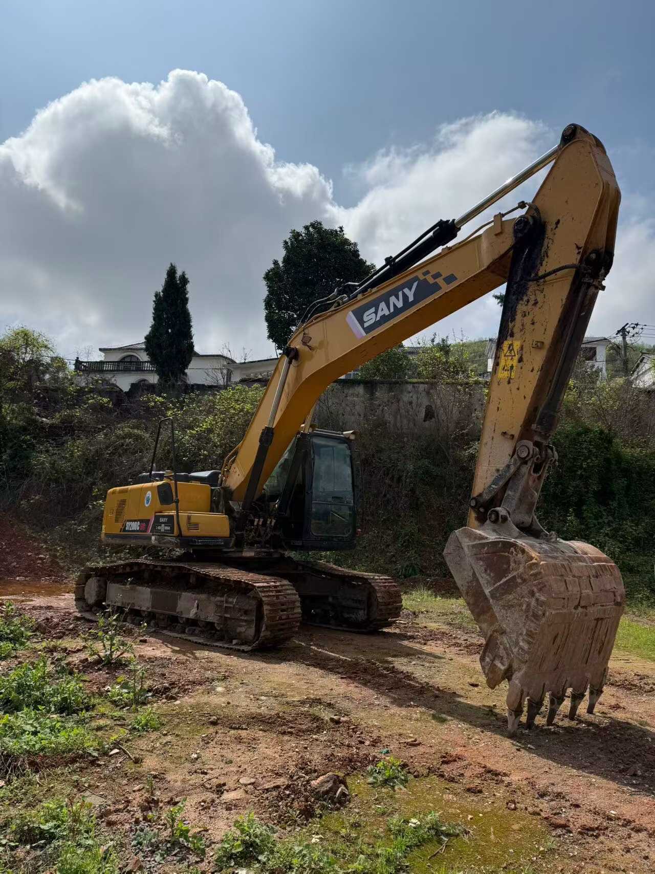 Buy Sany SY200C Used Excavator / 7