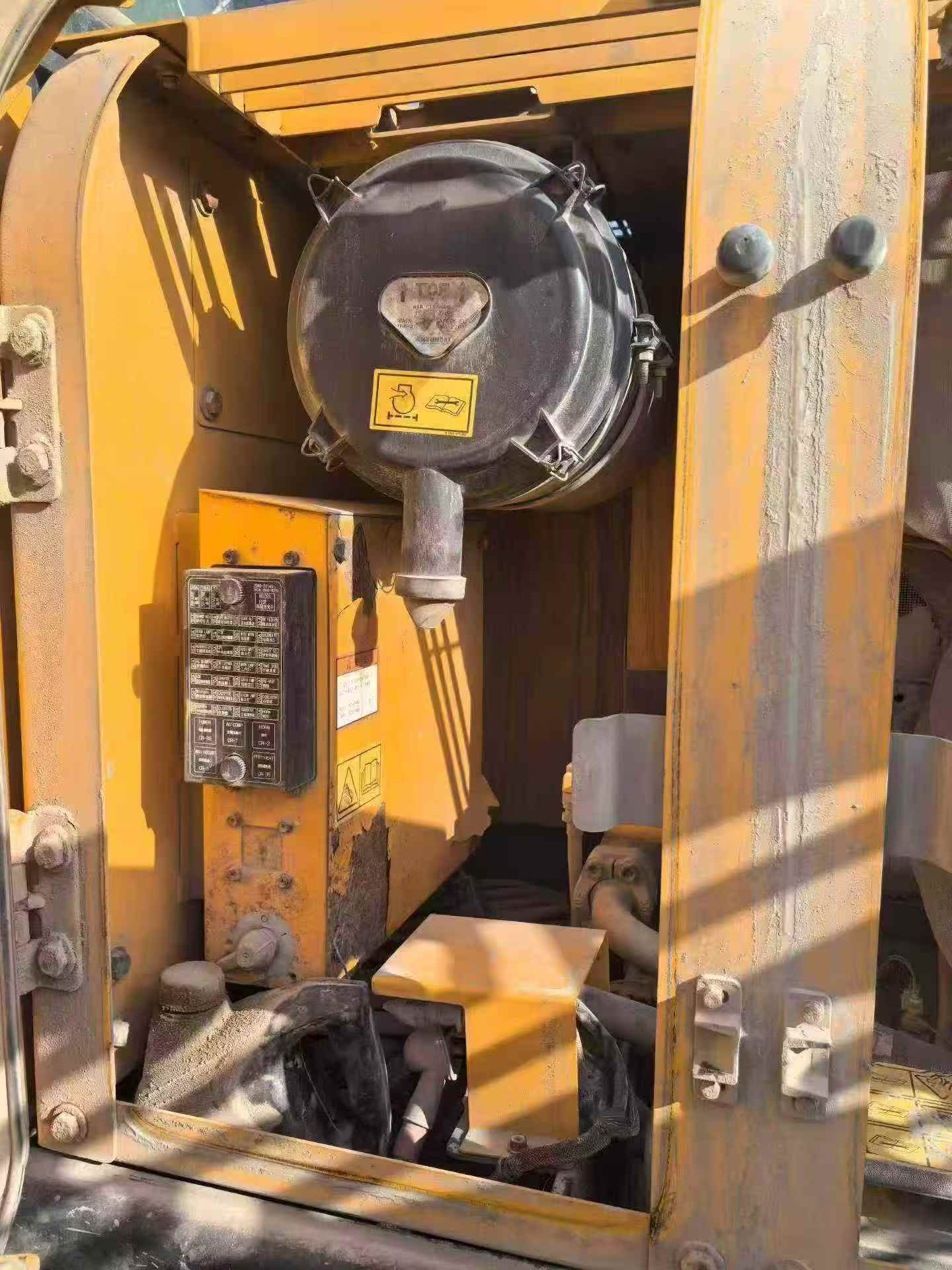 Buy Hyundai R215-7 Used Excavator / 6