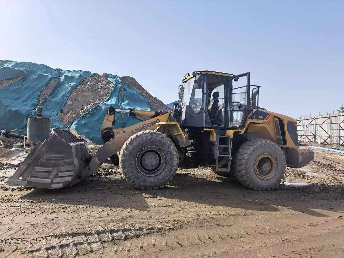 Buy LiuGong CLG856H Used Loader