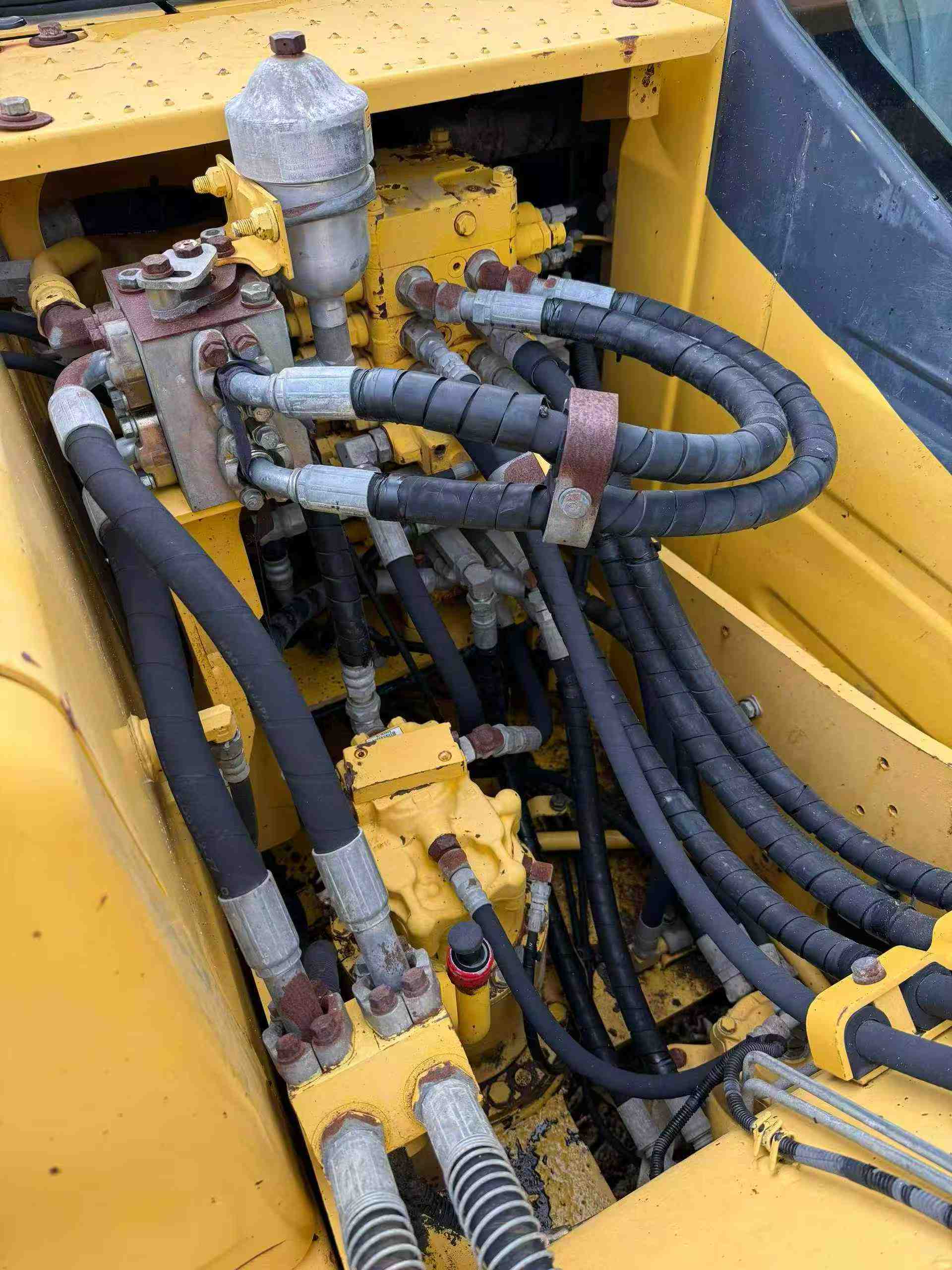 Buy Komatsu PC120-8 Used Excavator / 6