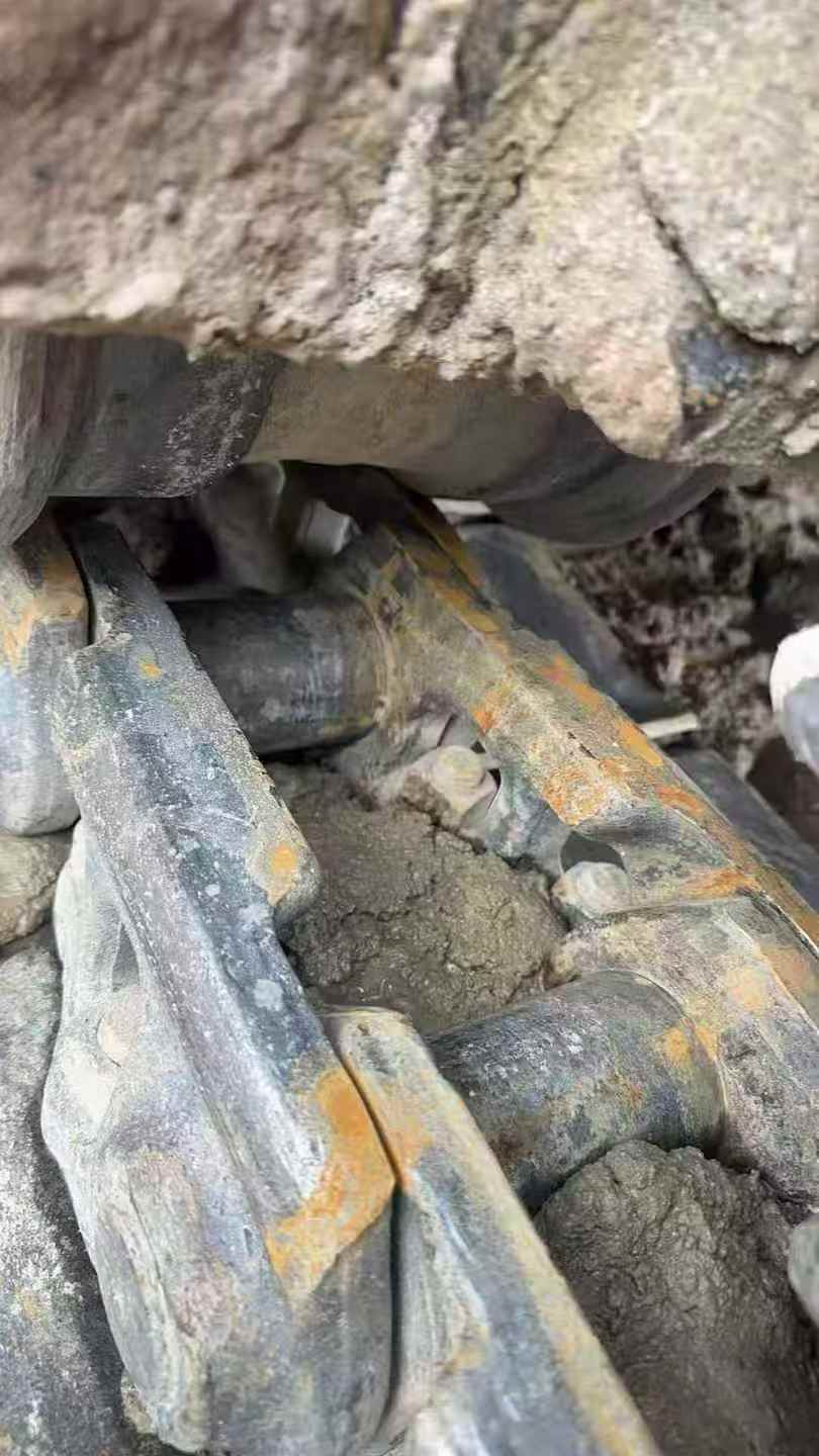 Buy Caterpillar 320A Used Excavator / 8