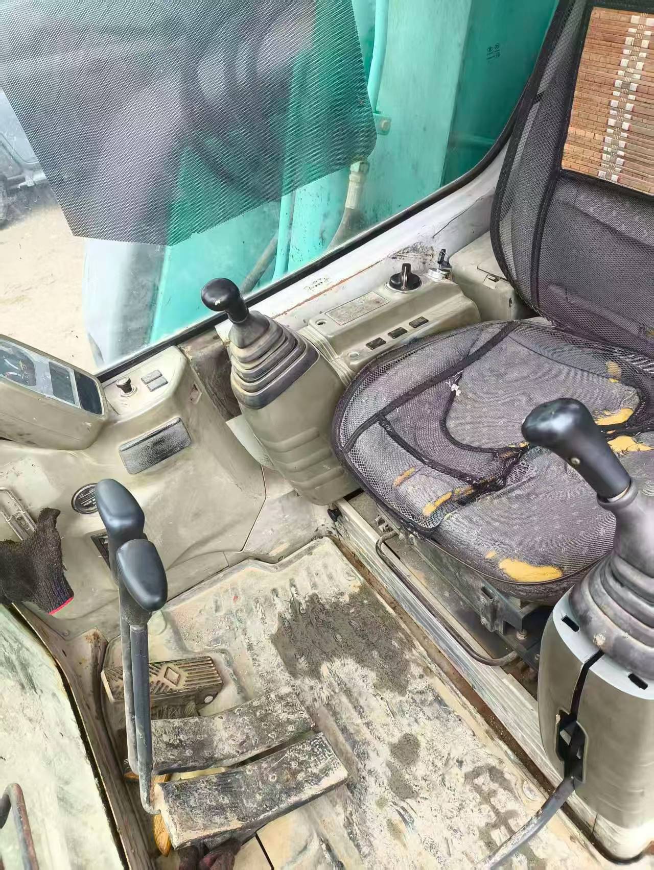 Buy Kobelco SK70 Used Excavator / 3