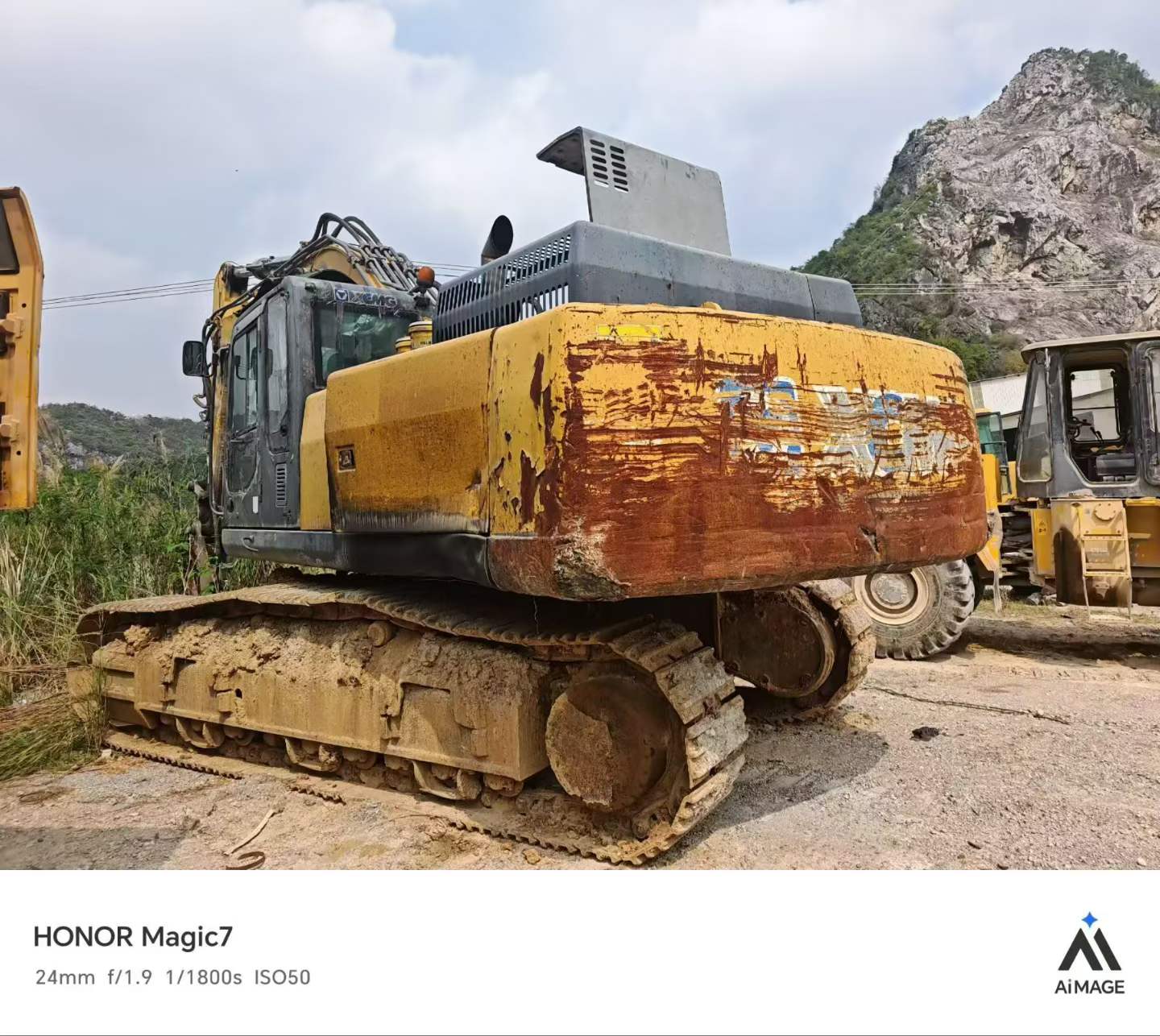 Buy XCMG XE470 Used Excavator / 4