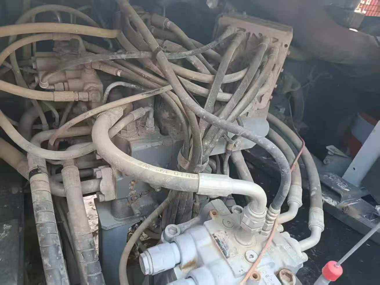 Buy Hitachi EX200 Used Excavator / 4