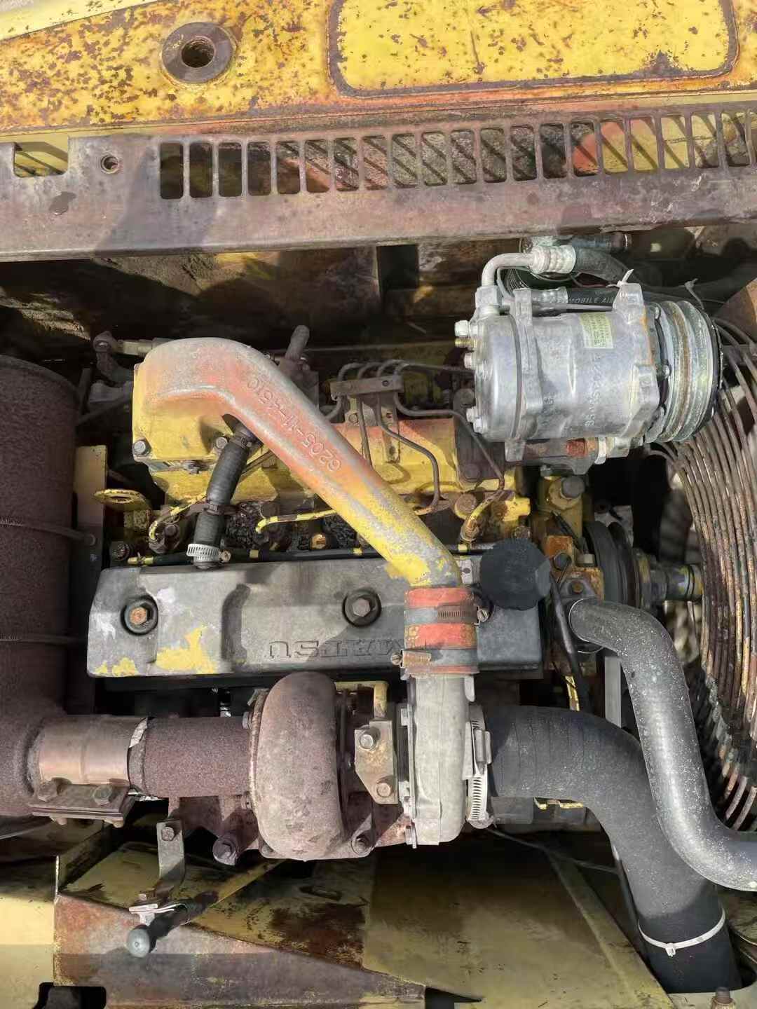 Buy Komatsu PC120 Used Excavator / 4